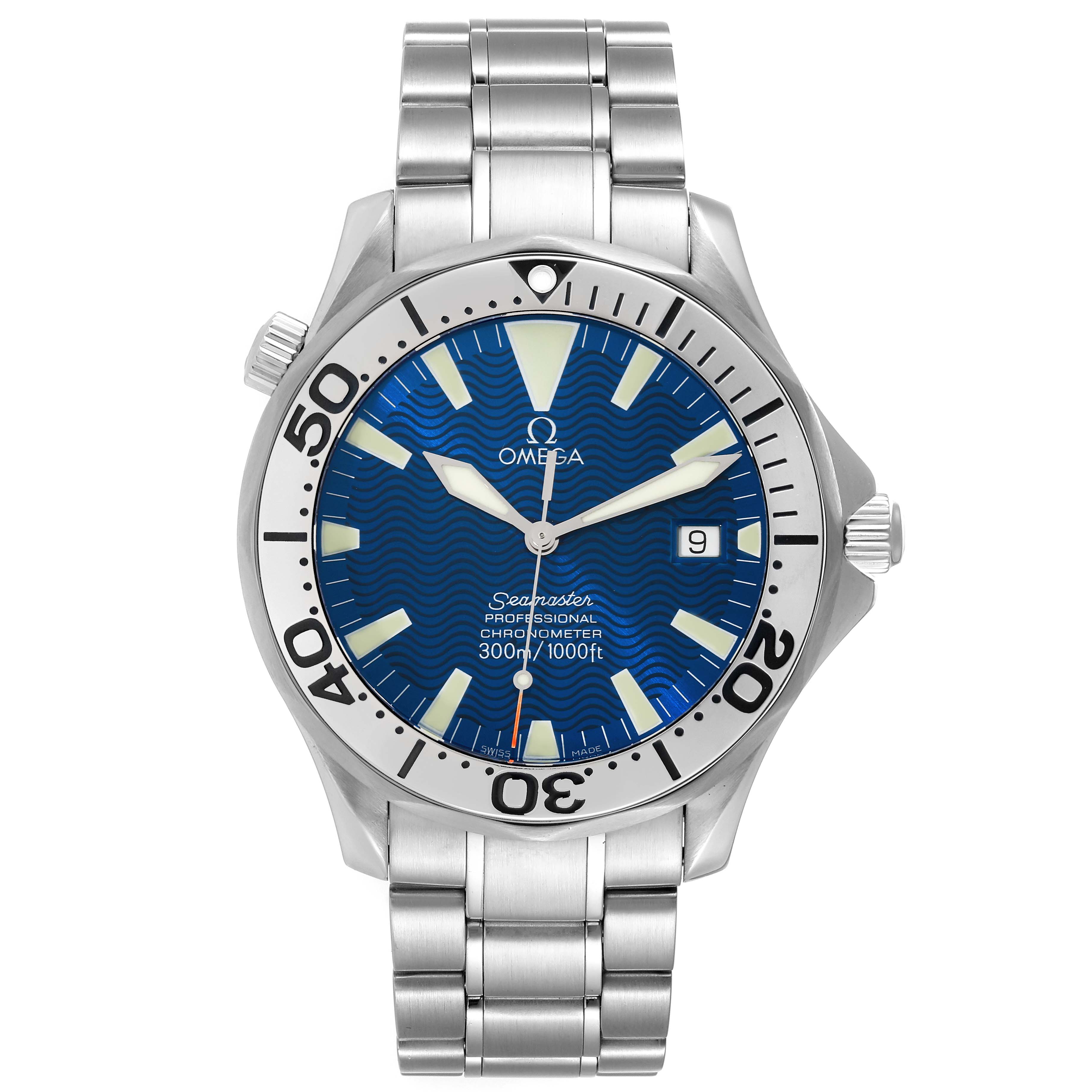 This image depicts a front view of an Omega Seamaster 2255.80.00 Men's Stainless Steel Blue Dial 2255.80.00 Men's Stainless Steel Blue Dial watch, showcasing its face and metallic bracelet.