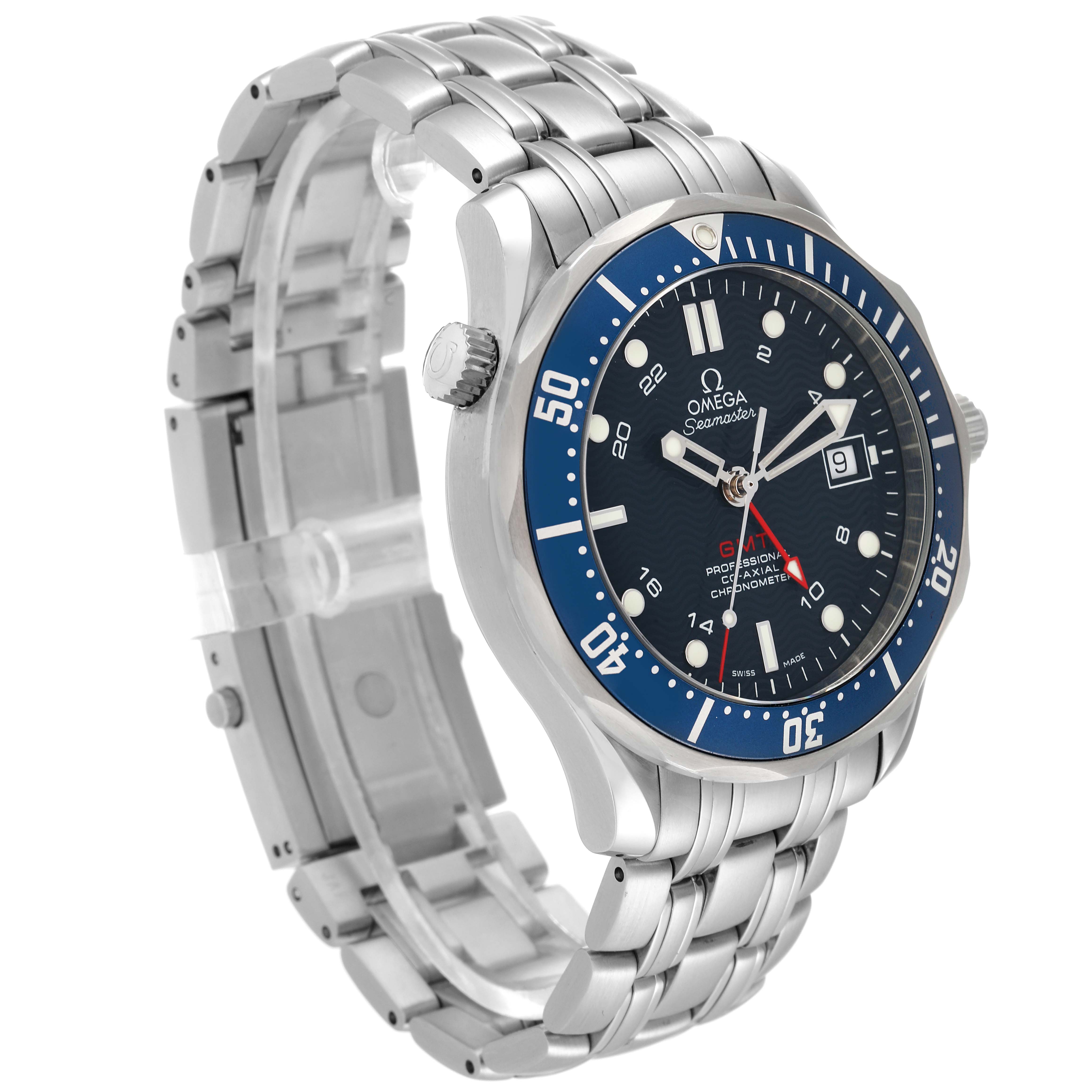 The image shows an Omega Seamaster 2535.80.00 Men's Stainless Steel Blue Dial 2535.80.00 Men's Stainless Steel Blue Dial watch from an angled side view, displaying the face, bezel, and metal bracelet.