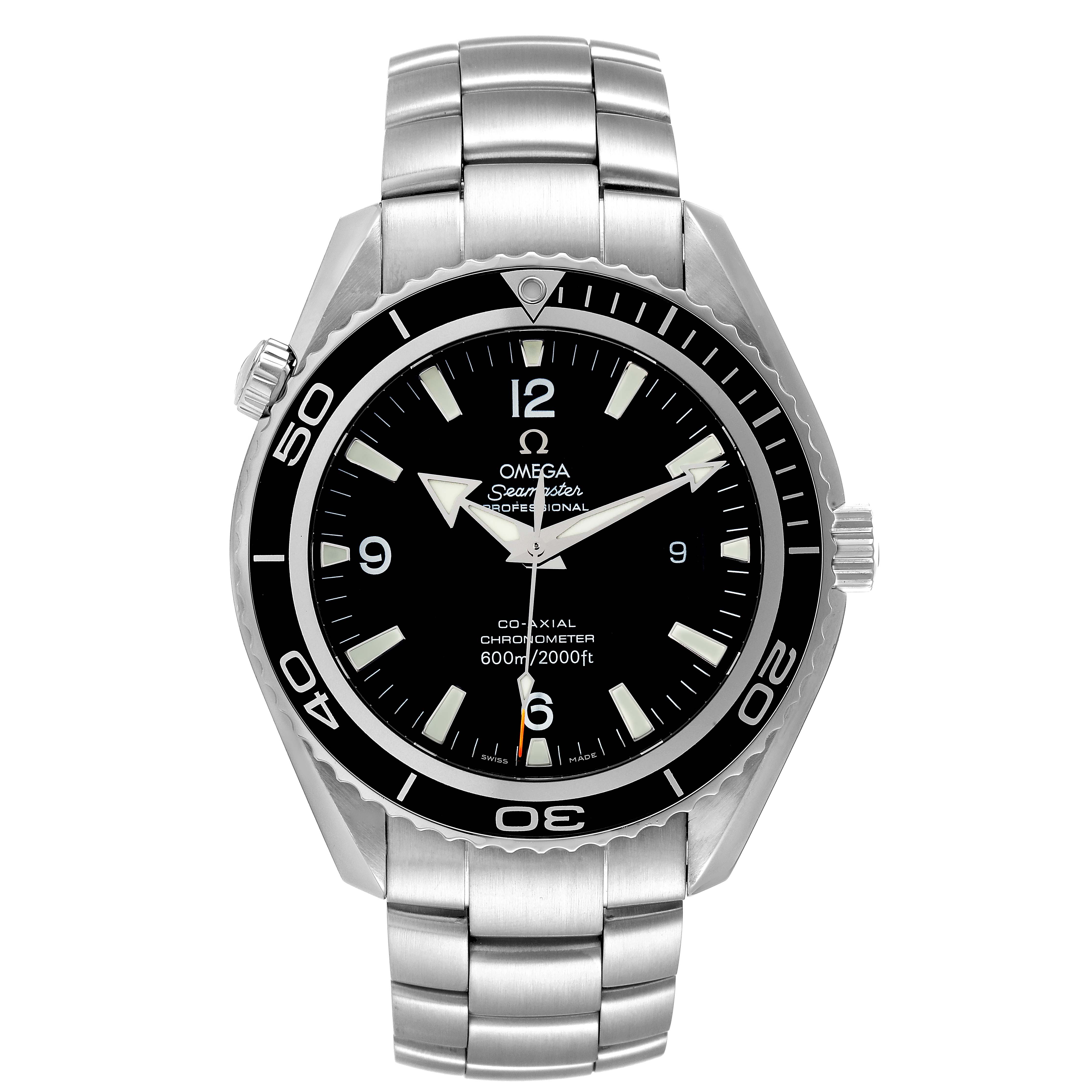 This image shows a front view of an Omega Planet Ocean 2200.50.00 Men
s Stainless Steel Black Dial 2200.50.00 Men
s Stainless Steel Black Dial Seamaster watch, highlighting the bezel, dial, hands, and bracelet.