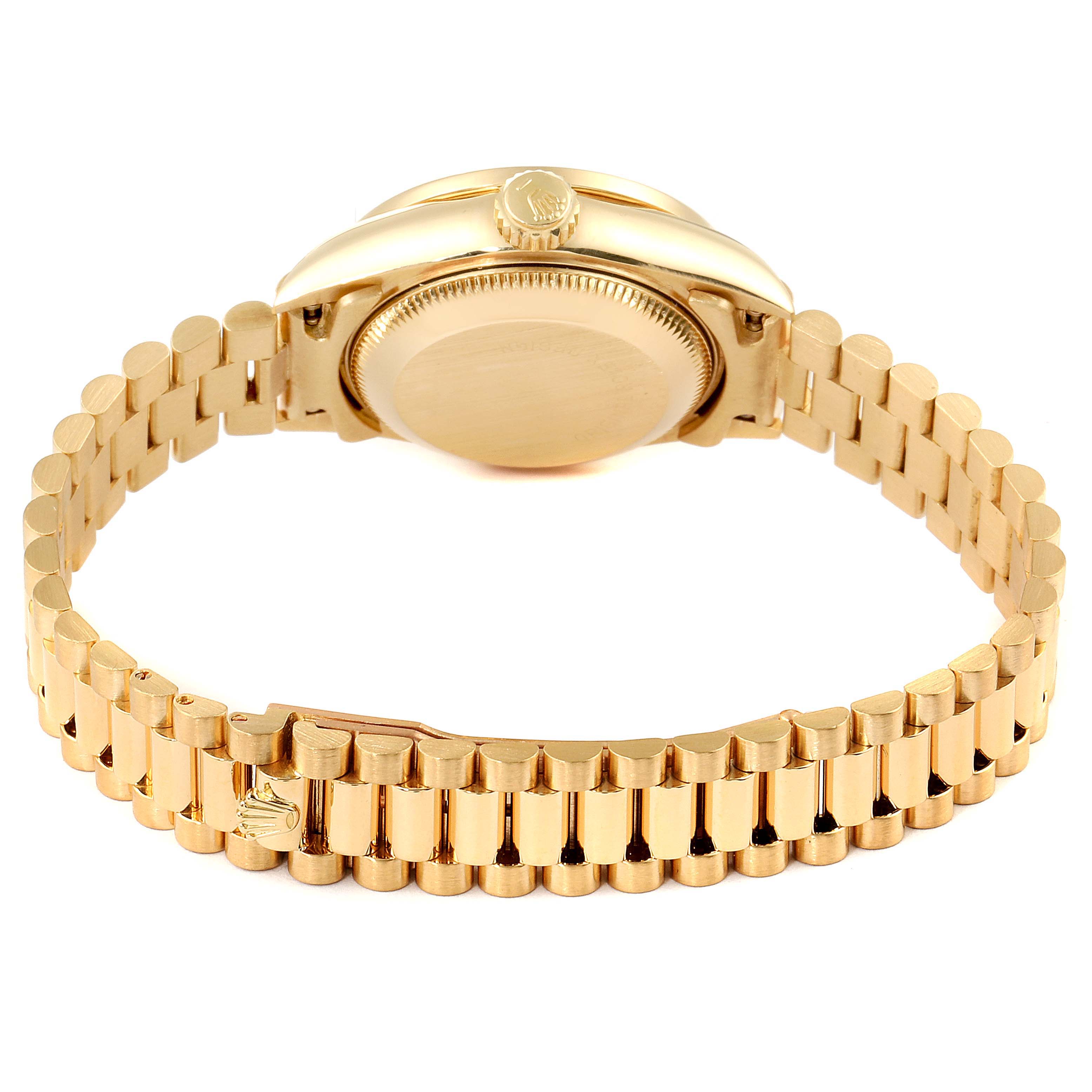 This image shows the back and bracelet of a Rolex President 69138 Women
s Yellow Gold Champagne Dial 69138 Women
s Yellow Gold Champagne Dial model watch, focusing on the clasp and case back.