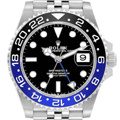 The image shows a front view of the Rolex GMT-Master II watch, displaying the dial, bezel, and bracelet.