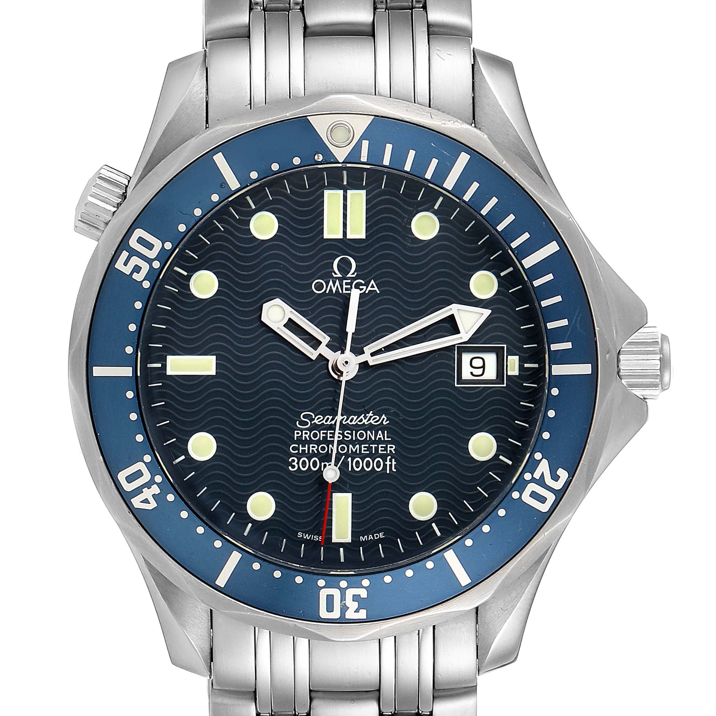 The image shows a front view of the Omega Seamaster 2531.80.00 Men
s Stainless Steel Blue Dial 2531.80.00 Men
s Stainless Steel Blue Dial watch, highlighting the face, bezel, and part of the bracelet.