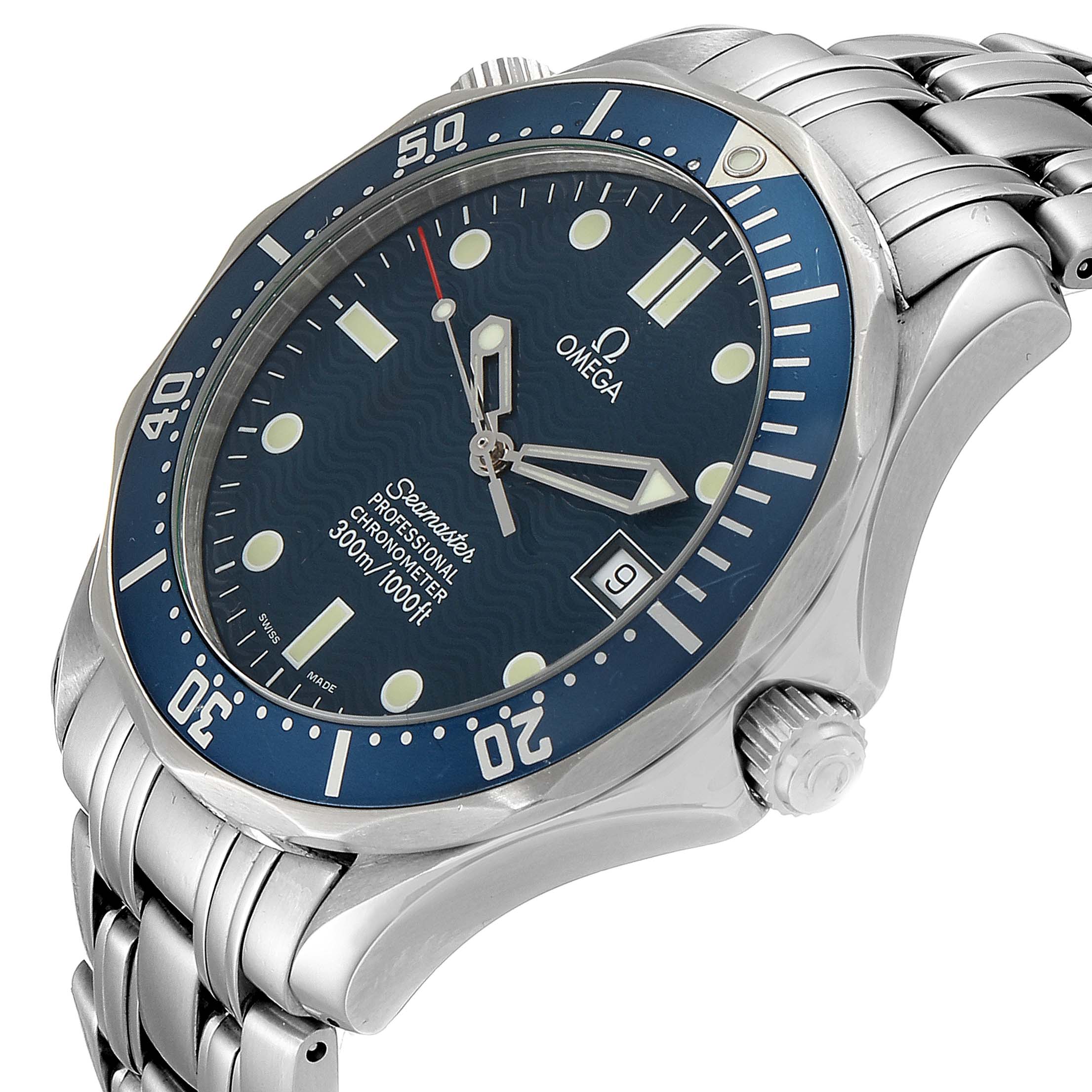 The angle shows a close-up of the Omega Seamaster 2531.80.00 Men
s Stainless Steel Blue Dial 2531.80.00 Men
s Stainless Steel Blue Dial watch face, bezel, crown, and part of the metal bracelet.
