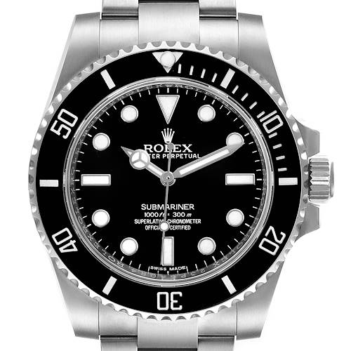 This image shows a front view of a stainless steel Rolex Submariner watch including the bezel, dial, and bracelet.