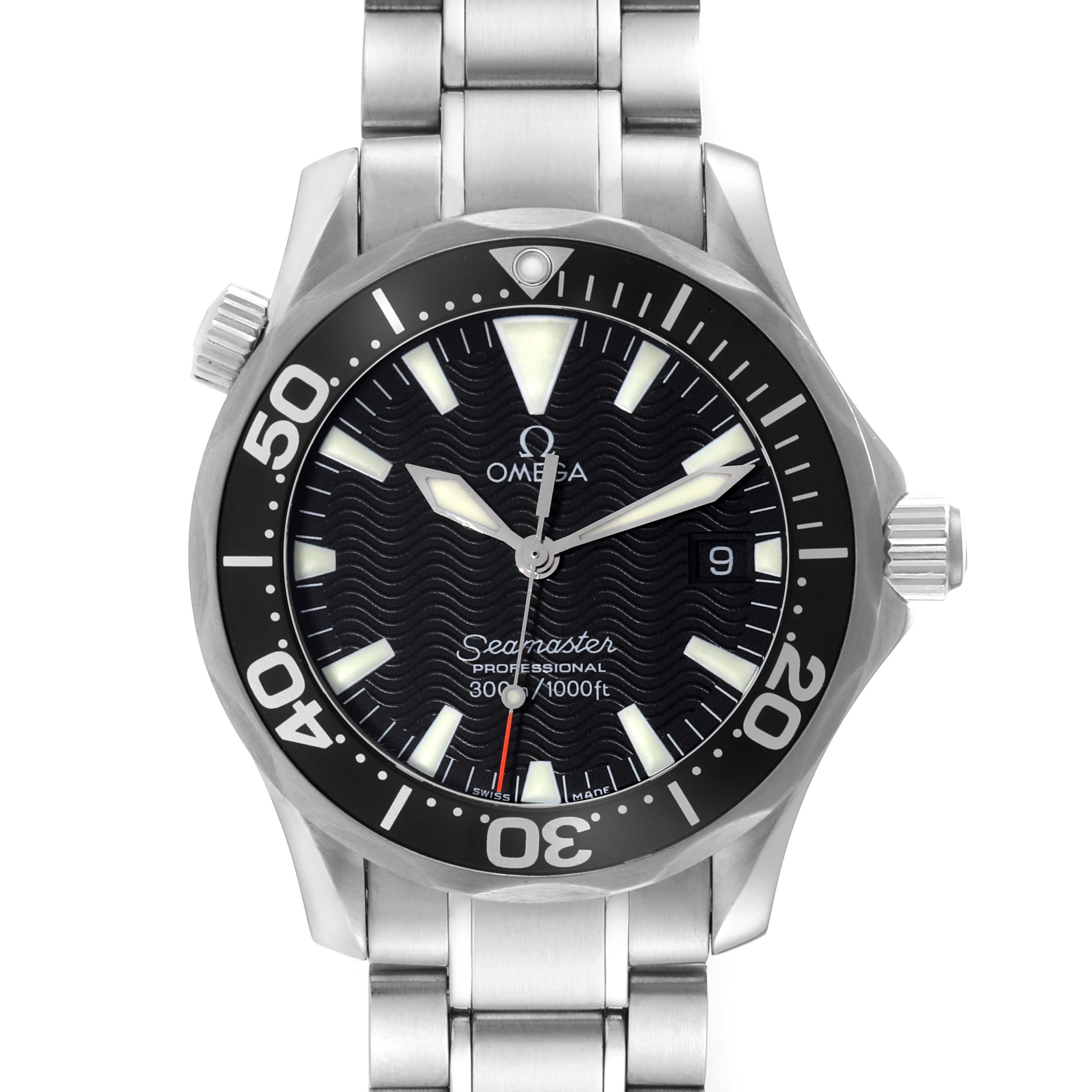 The image shows a front view of an Omega Seamaster 2262.50.00 Men
s Stainless Steel Black Dial 2262.50.00 Men
s Stainless Steel Black Dial watch, featuring its dial, bezel, and stainless steel bracelet.