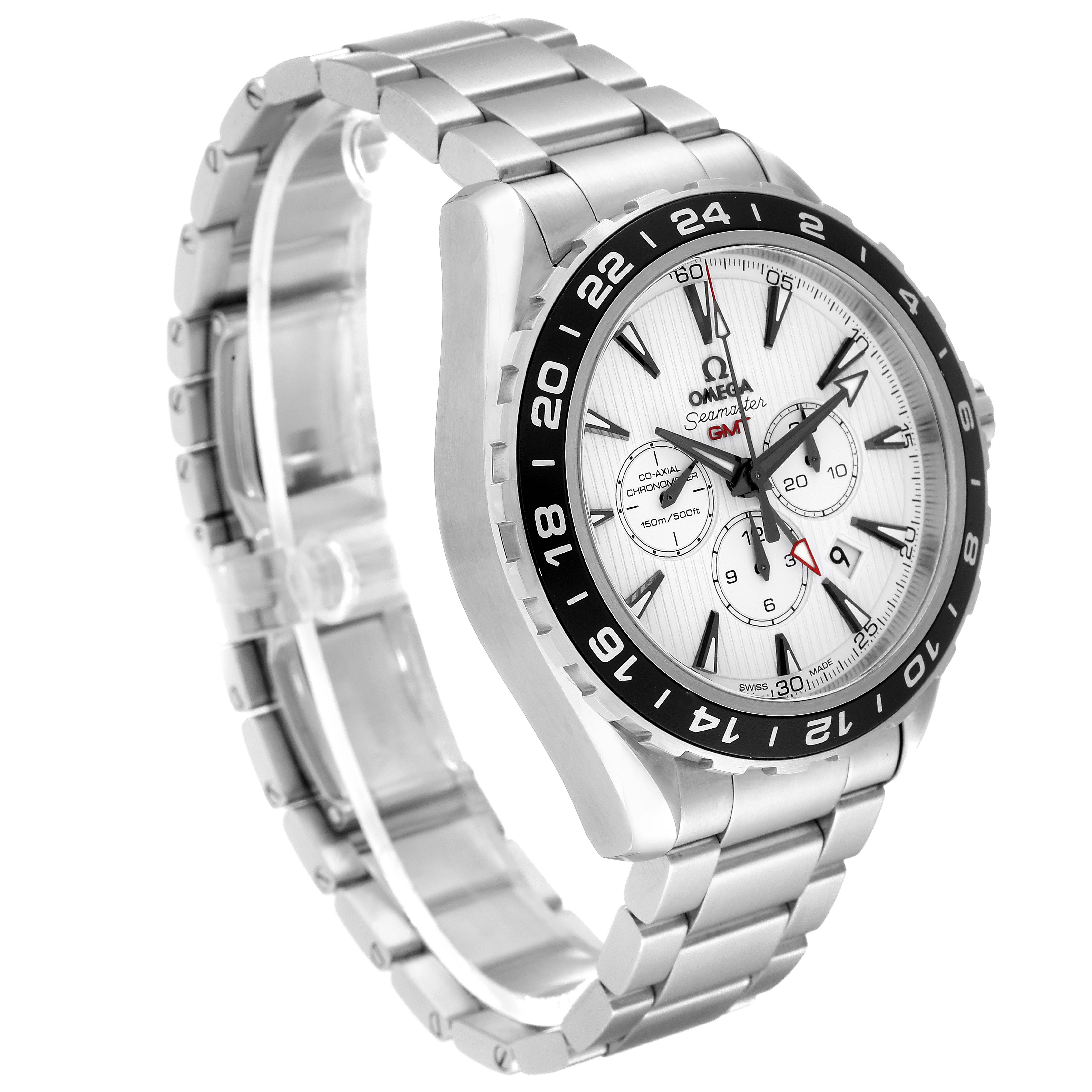 This image shows a side-angle view of an Omega Seamaster 231.10.44.52.04.001 Men
s Stainless Steel White Dial 231.10.44.52.04.001 Men
s Stainless Steel White Dial, highlighting the stainless steel bracelet, bezel, and watch face.