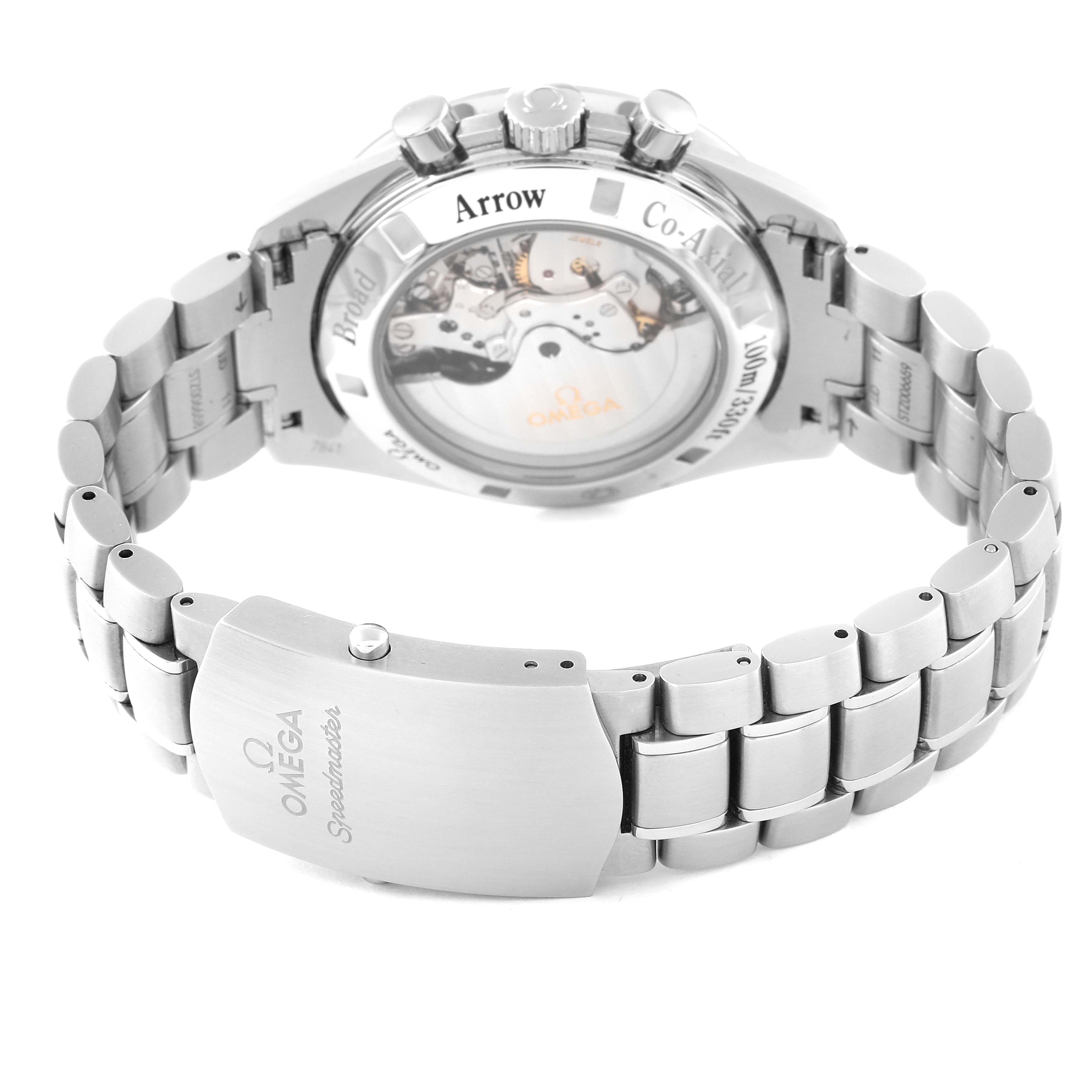 The image shows the back view of an Omega Speedmaster 321.10.42.50.01.001 Men
s Stainless Steel Black Dial 321.10.42.50.01.001 Men
s Stainless Steel Black Dial watch, highlighting its bracelet, clasp, and transparent case back.