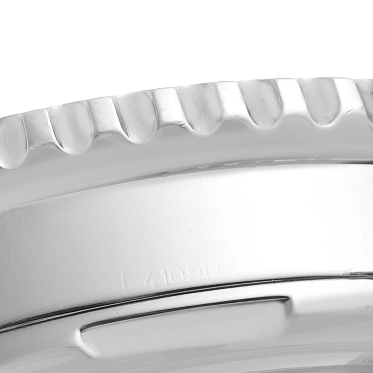 a2093 44mm