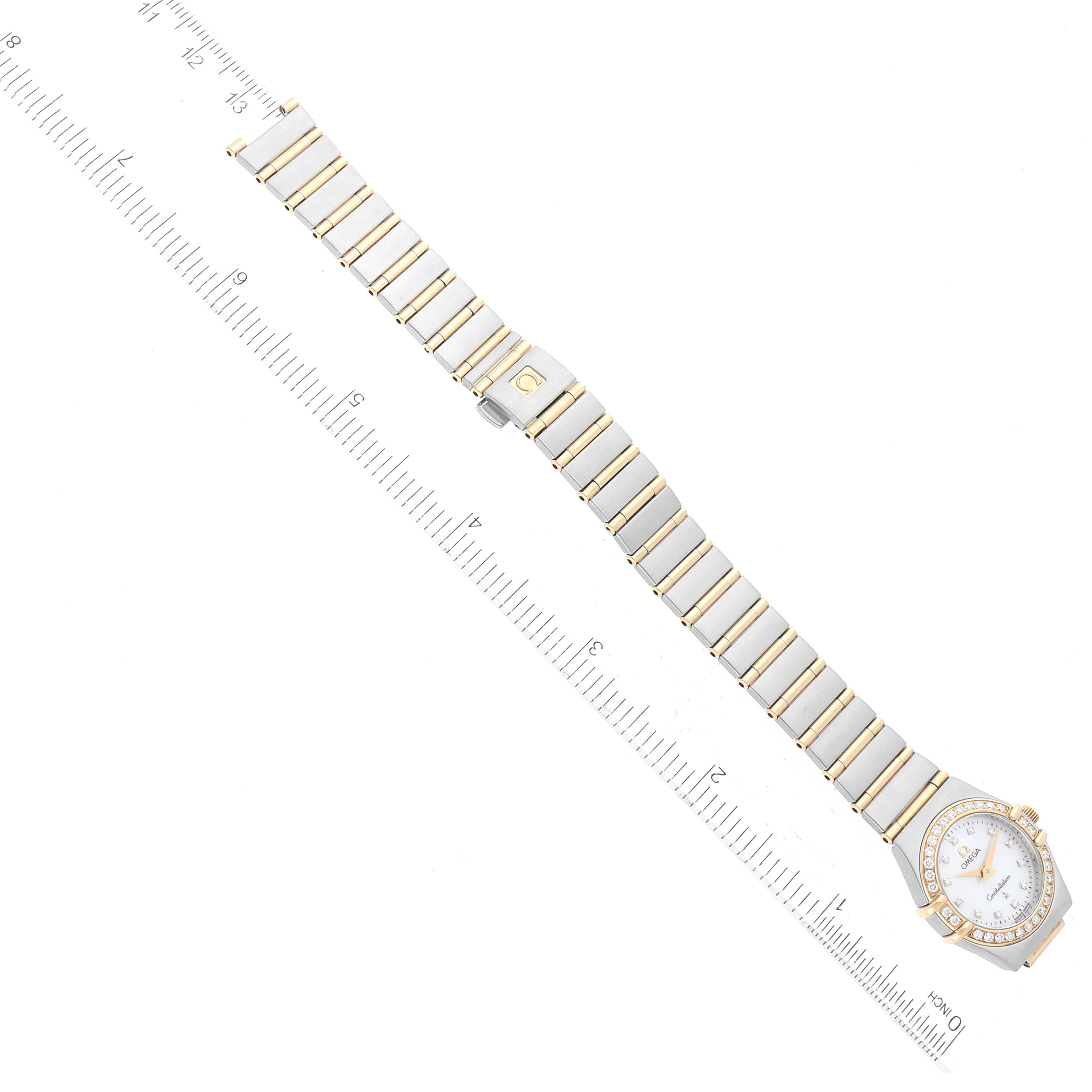 This image shows a top-down view of the Omega 1267.75.00 Women
s Steel and Gold (two tone) Mother of Pearl Dial 1267.75.00 Women
s Steel and Gold (two tone) Mother of Pearl Dial Constellation 95 Mother Of Pearl Diamond Yellow Gold Steel Ladies Watch 1267.75.00, including the band and face.