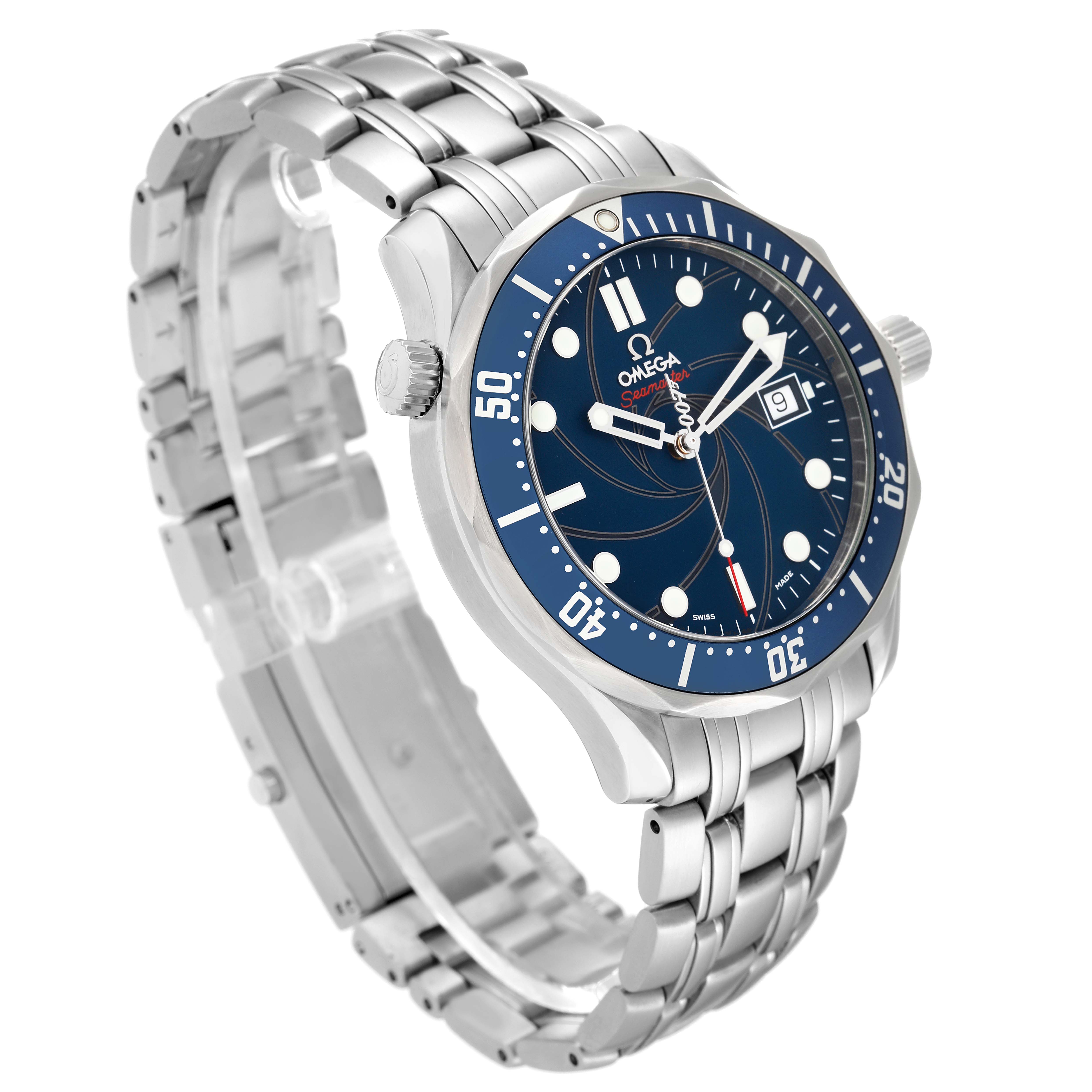 The image shows an Omega Seamaster 2226.80.00 Men's Stainless Steel Blue Dial 2226.80.00 Men's Stainless Steel Blue Dial watch at a three-quarter angle, displaying the face, bezel, crown, and stainless steel bracelet.