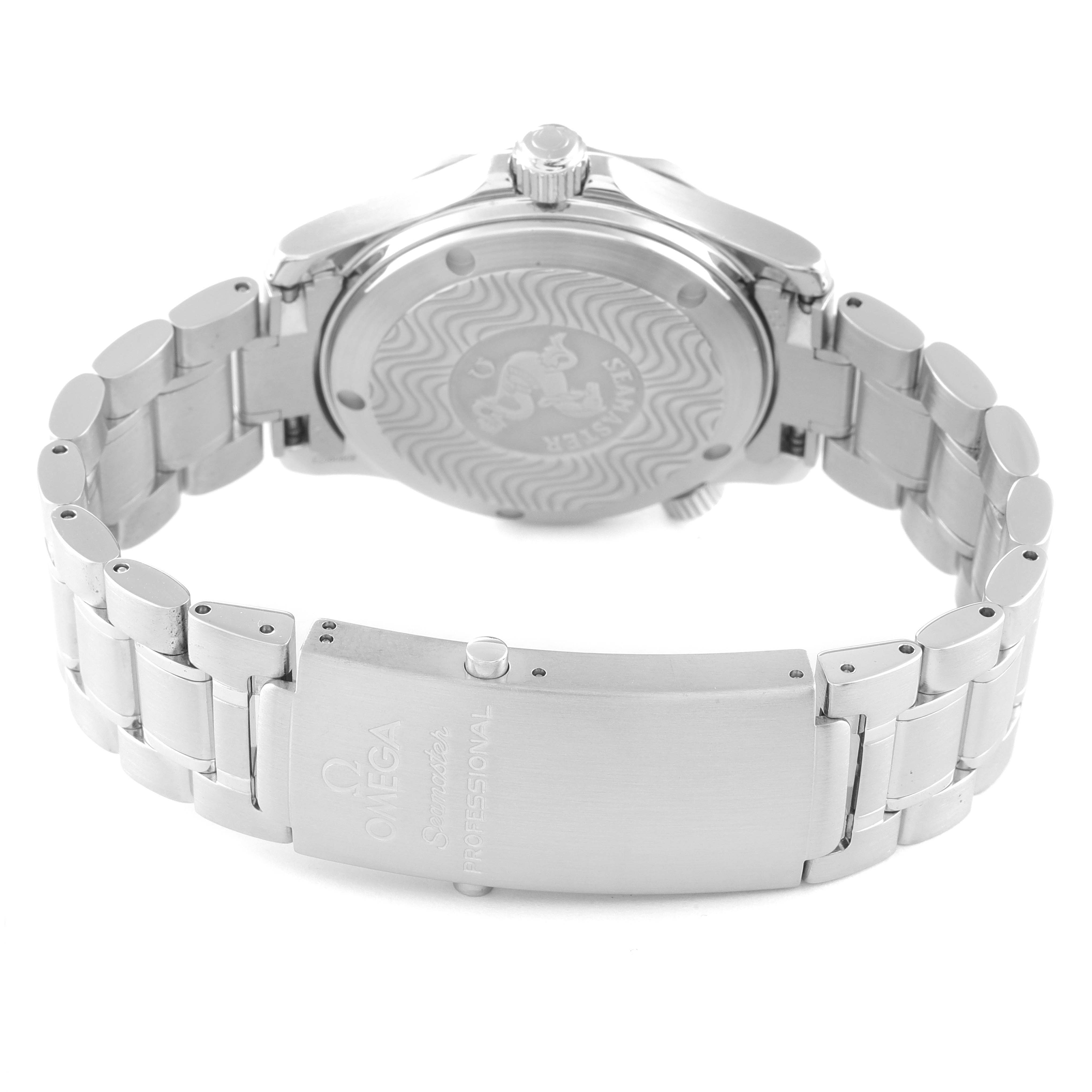 The image shows the back case and bracelet clasp of an Omega Seamaster 2252.50.00 Men's Stainless Steel Black Dial 2252.50.00 Men's Stainless Steel Black Dial watch.