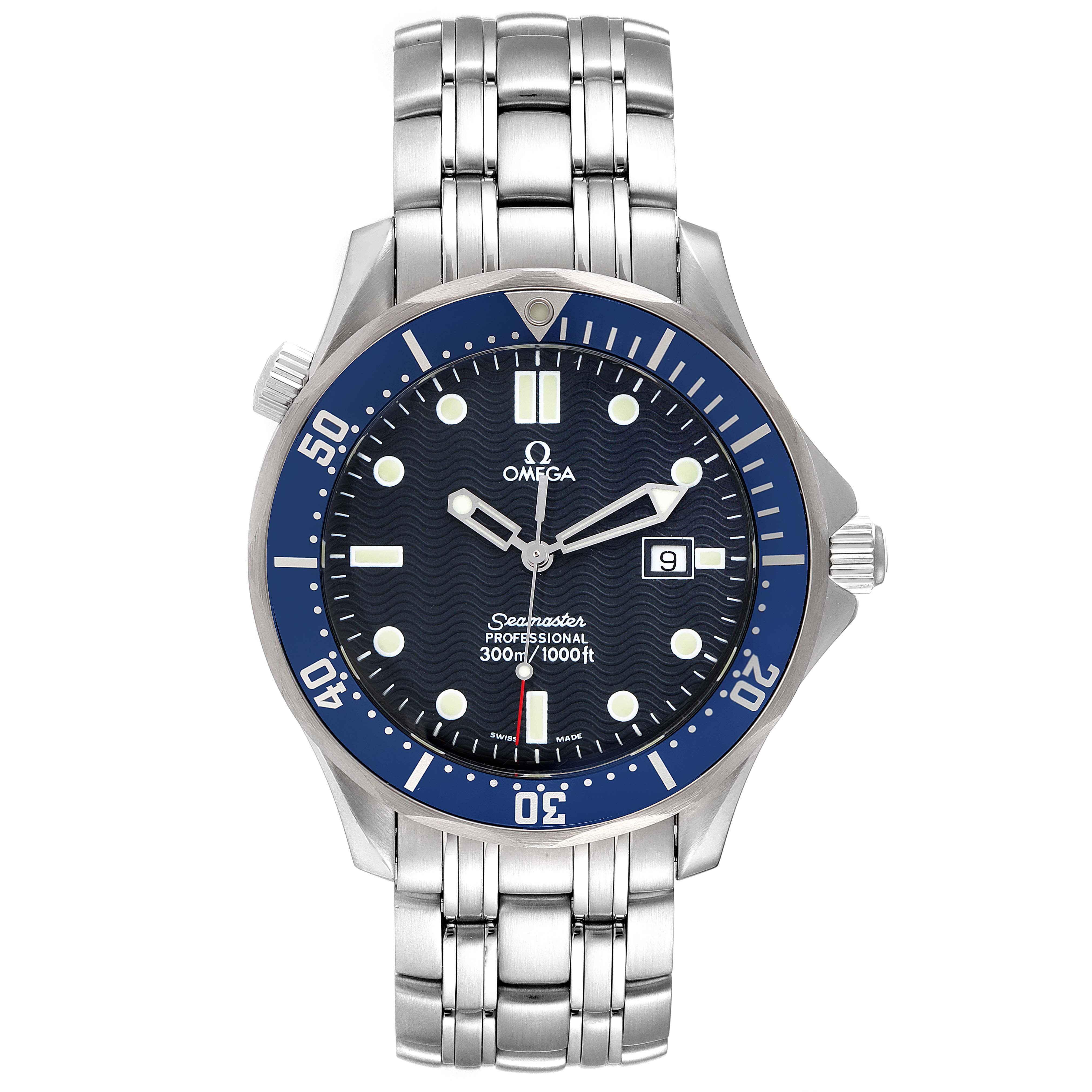 The image shows a front view of the Omega Seamaster 2541.80.00 Men's Stainless Steel Blue Dial 2541.80.00 Men's Stainless Steel Blue Dial watch, highlighting its dial, bezel, bracelet, and crown.