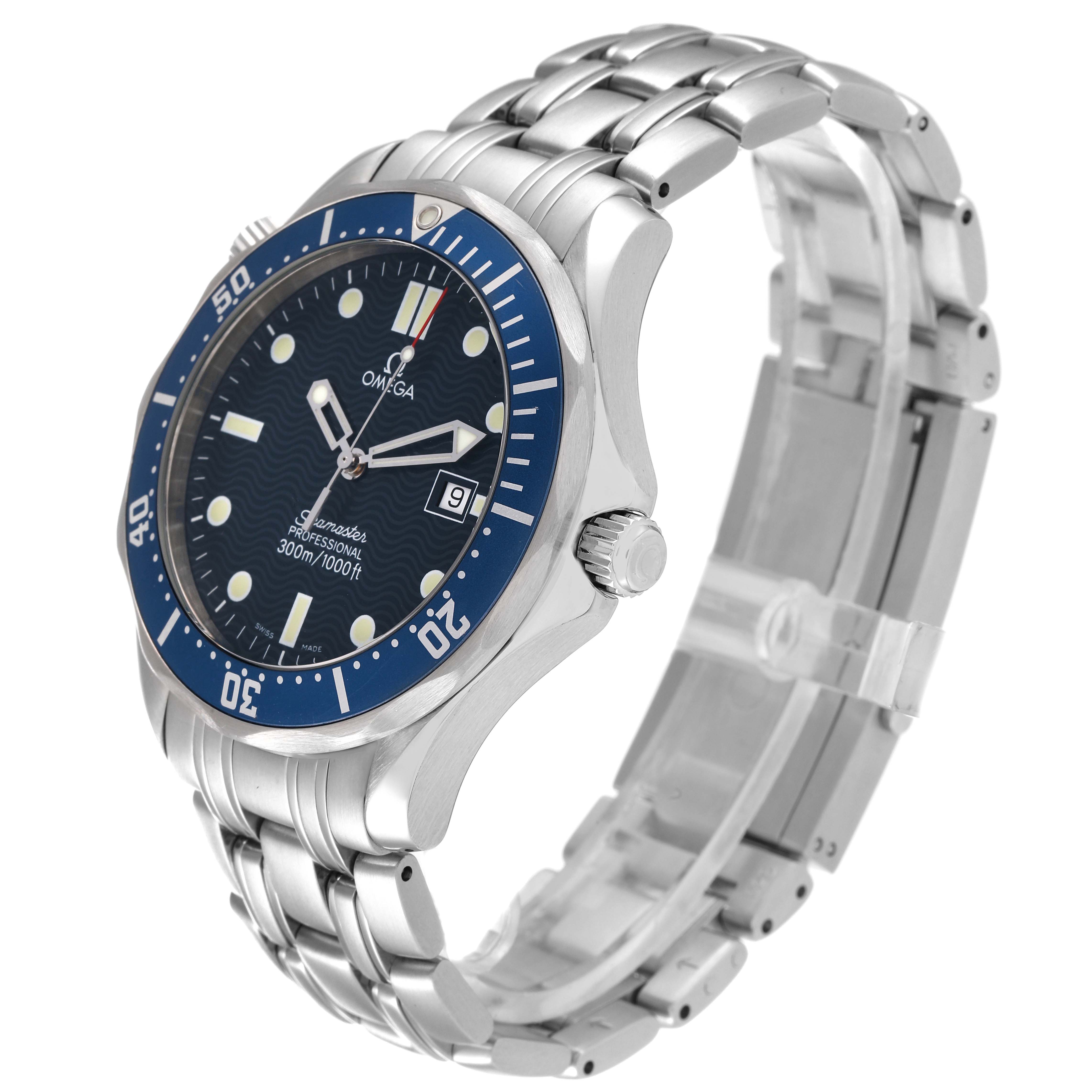 The image shows an angled view of the Omega Seamaster 2541.80.00 Men's Stainless Steel Blue Dial 2541.80.00 Men's Stainless Steel Blue Dial watch displaying its face, bezel, crown, and metal bracelet.