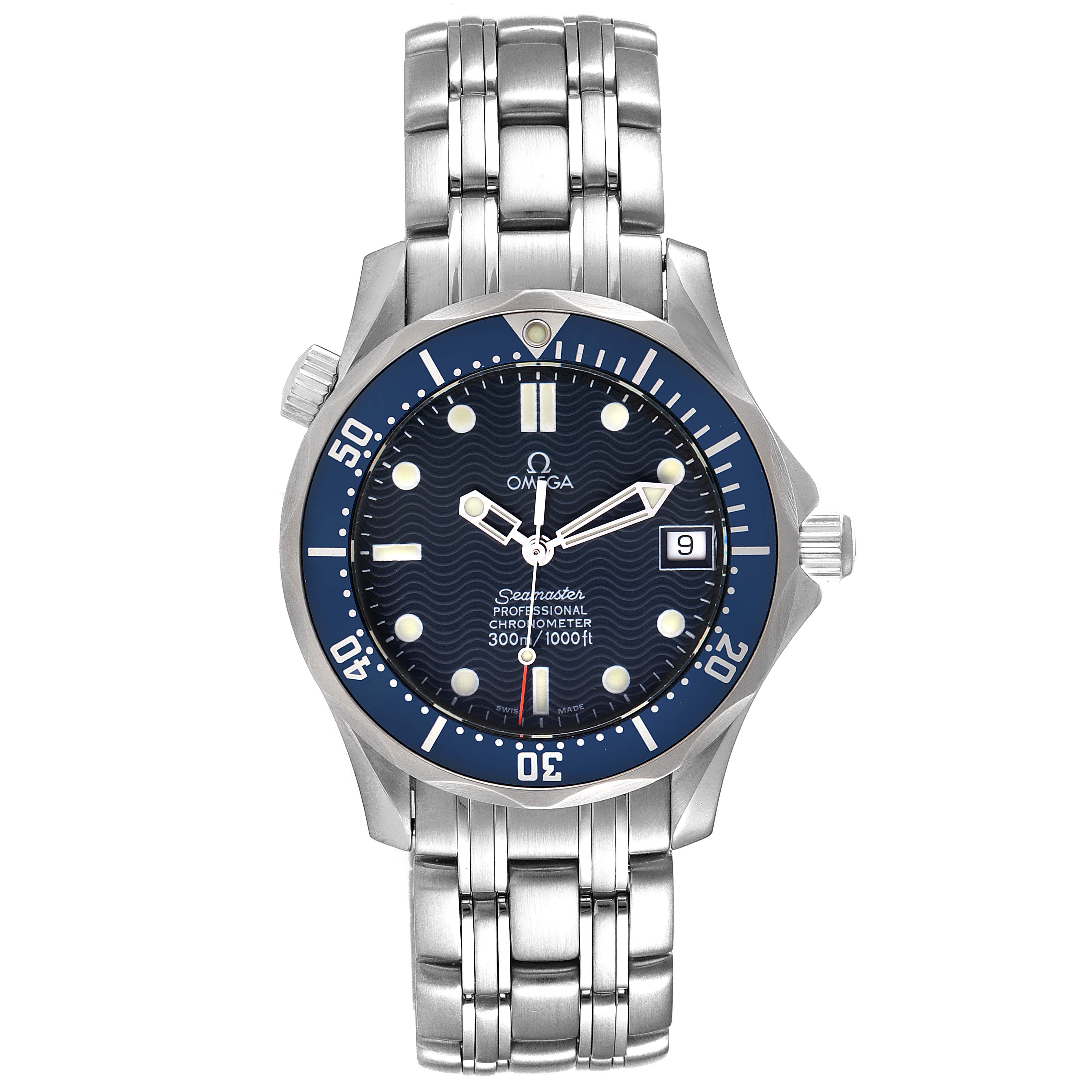 The image depicts a front view of the Omega Seamaster 2551.80.00 Men's Stainless Steel Blue Dial 2551.80.00 Men's Stainless Steel Blue Dial watch, showcasing its face, bezel, and metal bracelet.
