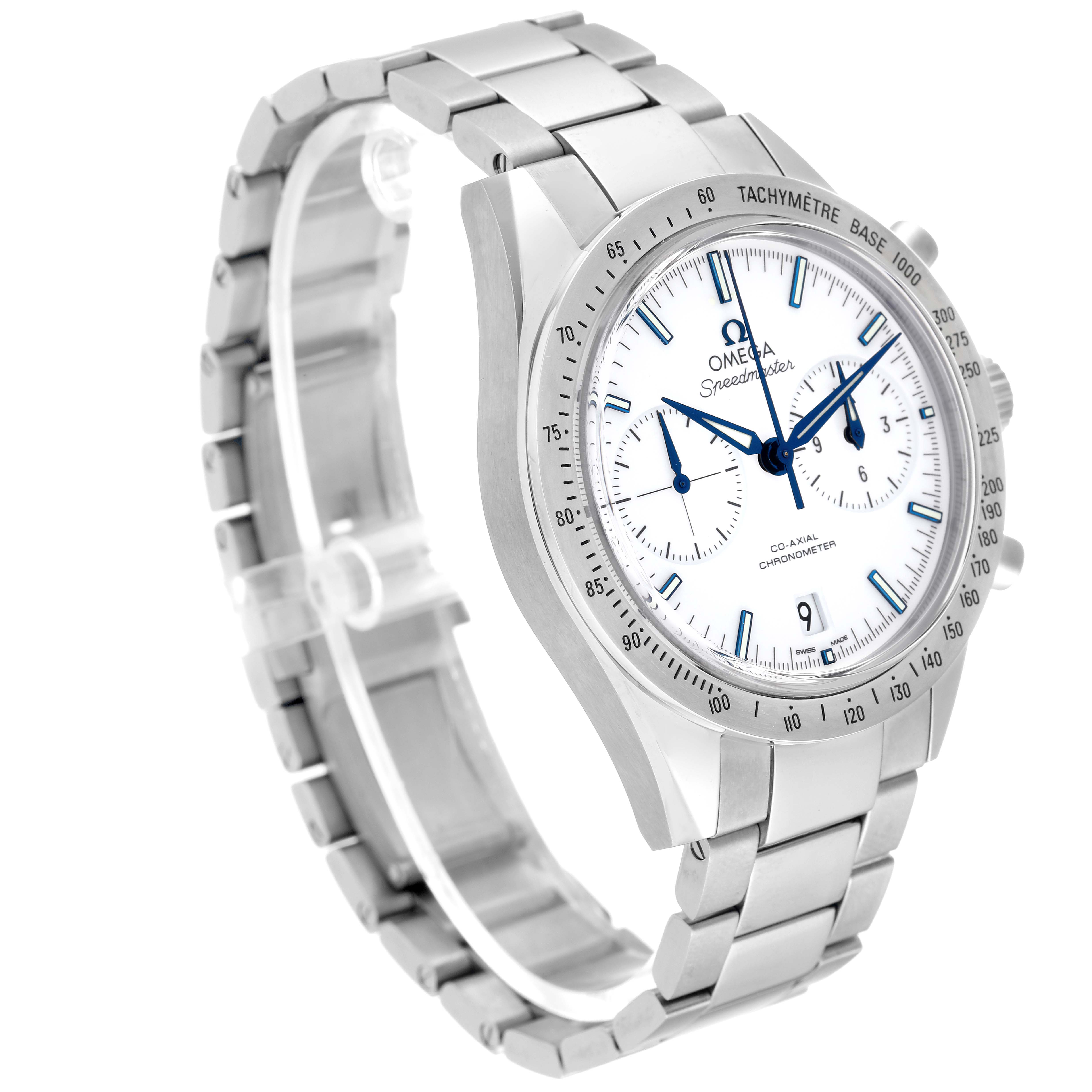 The image shows an angled view of an Omega Speedmaster 331.90.42.51.04.001 Men's Titanium White Dial 331.90.42.51.04.001 Men's Titanium White Dial watch, highlighting the face, bezel, and metal bracelet.