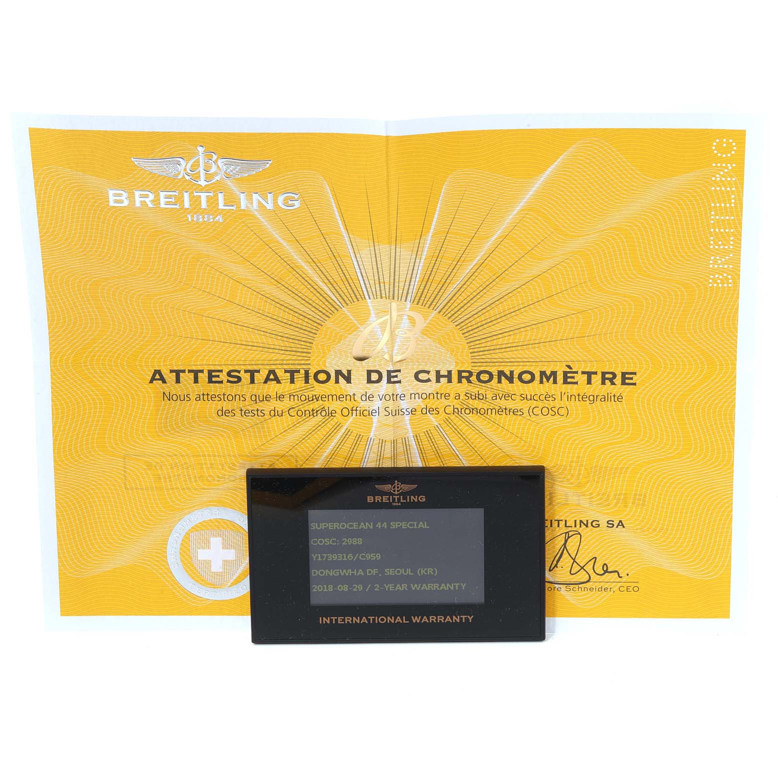 The image shows the certificate and warranty card for the Breitling Superocean Y1739310 Men's Stainless Steel Blue Dial Y1739310 Men's Stainless Steel Blue Dial watch model.