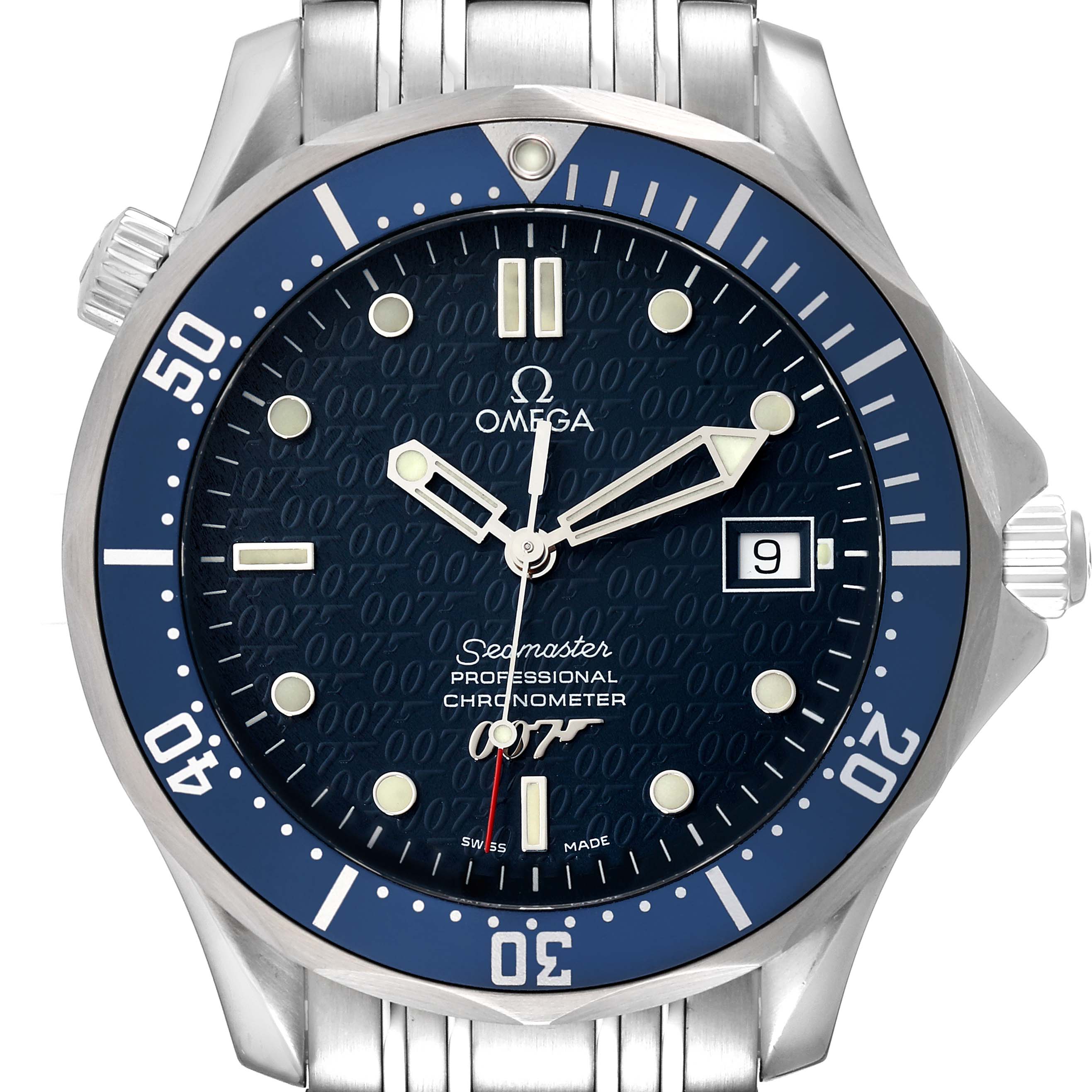 This image shows a front view of an Omega Seamaster 2537.80.00 Men's Stainless Steel Blue Dial 2537.80.00 Men's Stainless Steel Blue Dial watch, highlighting its dial, hands, date window, and bezel.