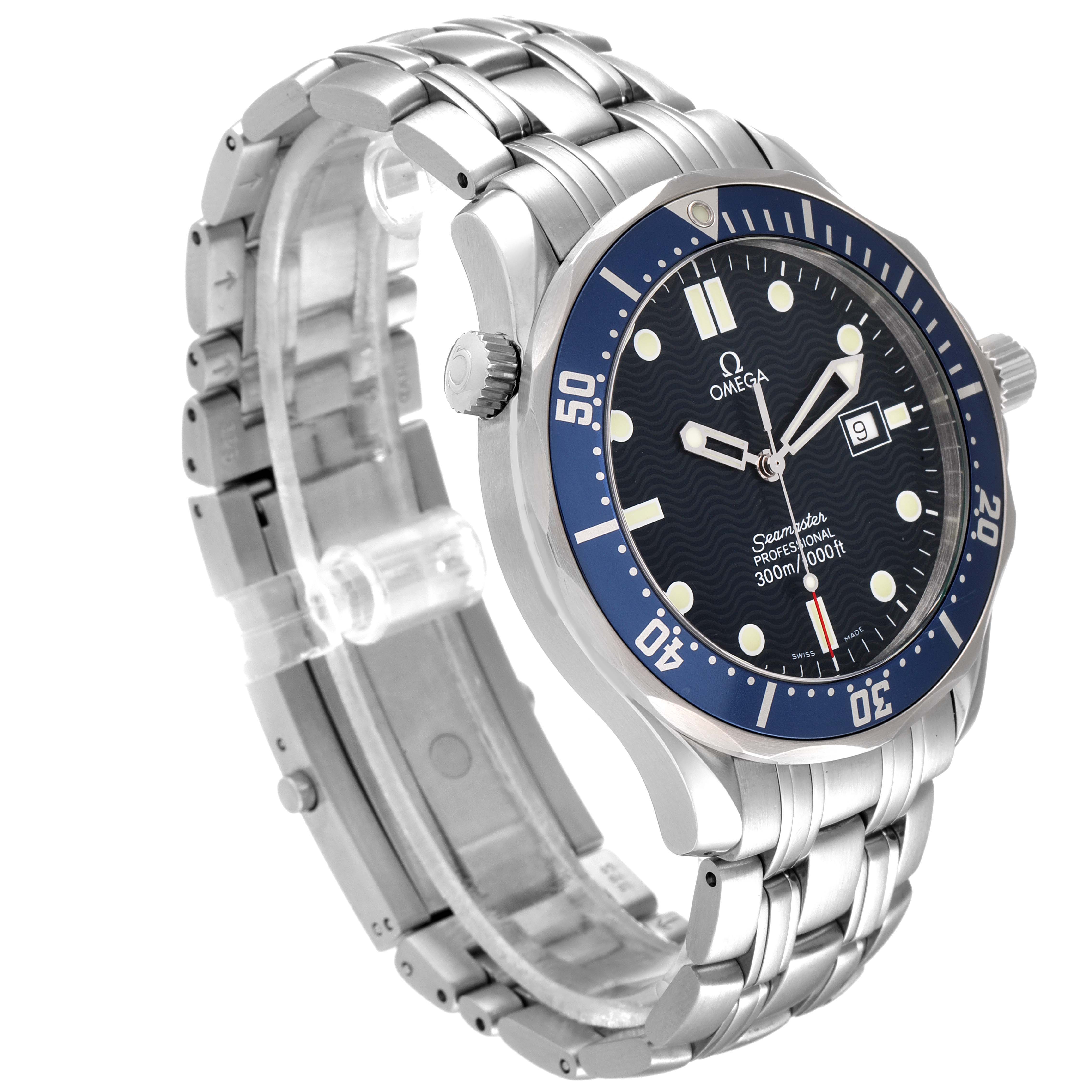 The image shows a side and front angle of the Omega Seamaster 2541.80.00 Men's Stainless Steel Blue Dial 2541.80.00 Men's Stainless Steel Blue Dial watch, highlighting the stainless steel bracelet and bezel.