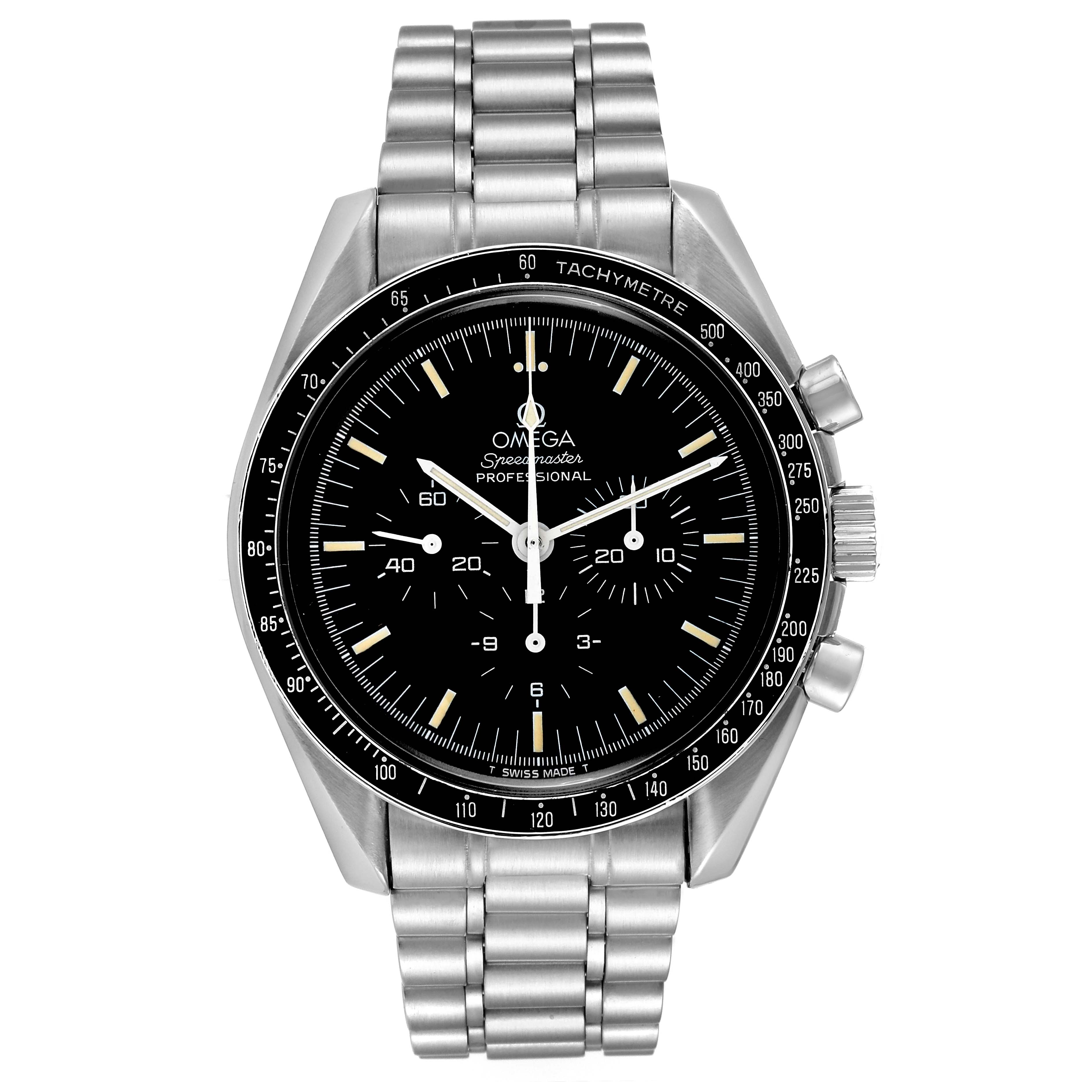 This image shows a front view of the Omega Speedmaster 3590.50.00 Men
s Stainless Steel Black Dial 3590.50.00 Men
s Stainless Steel Black Dial watch, highlighting its dial, bezel, and bracelet.