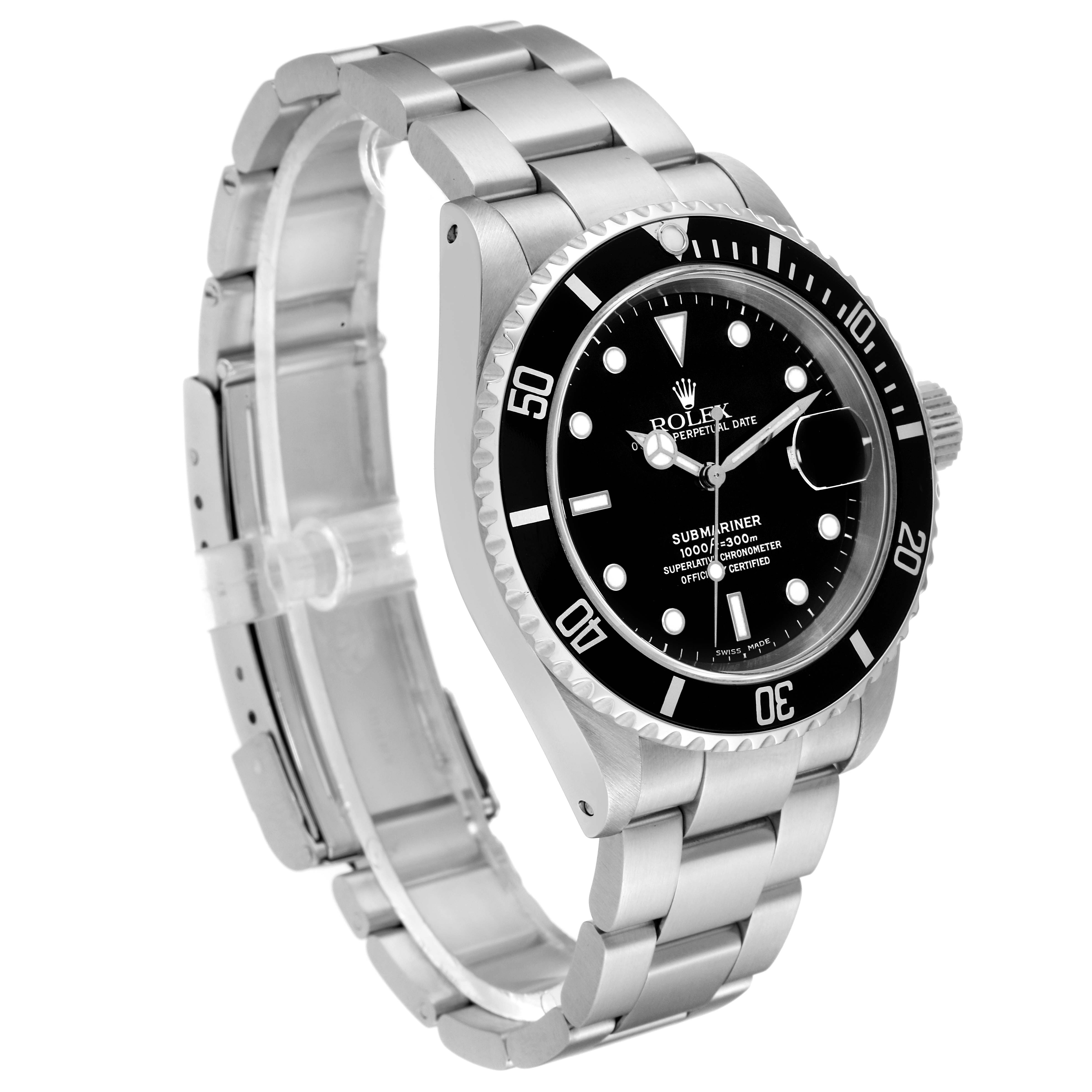 The image shows a side angle of the Rolex Submariner 16610 Men
s Stainless Steel Black Dial 16610 Men
s Stainless Steel Black Dial watch, focusing on the dial, bezel, and metal bracelet.