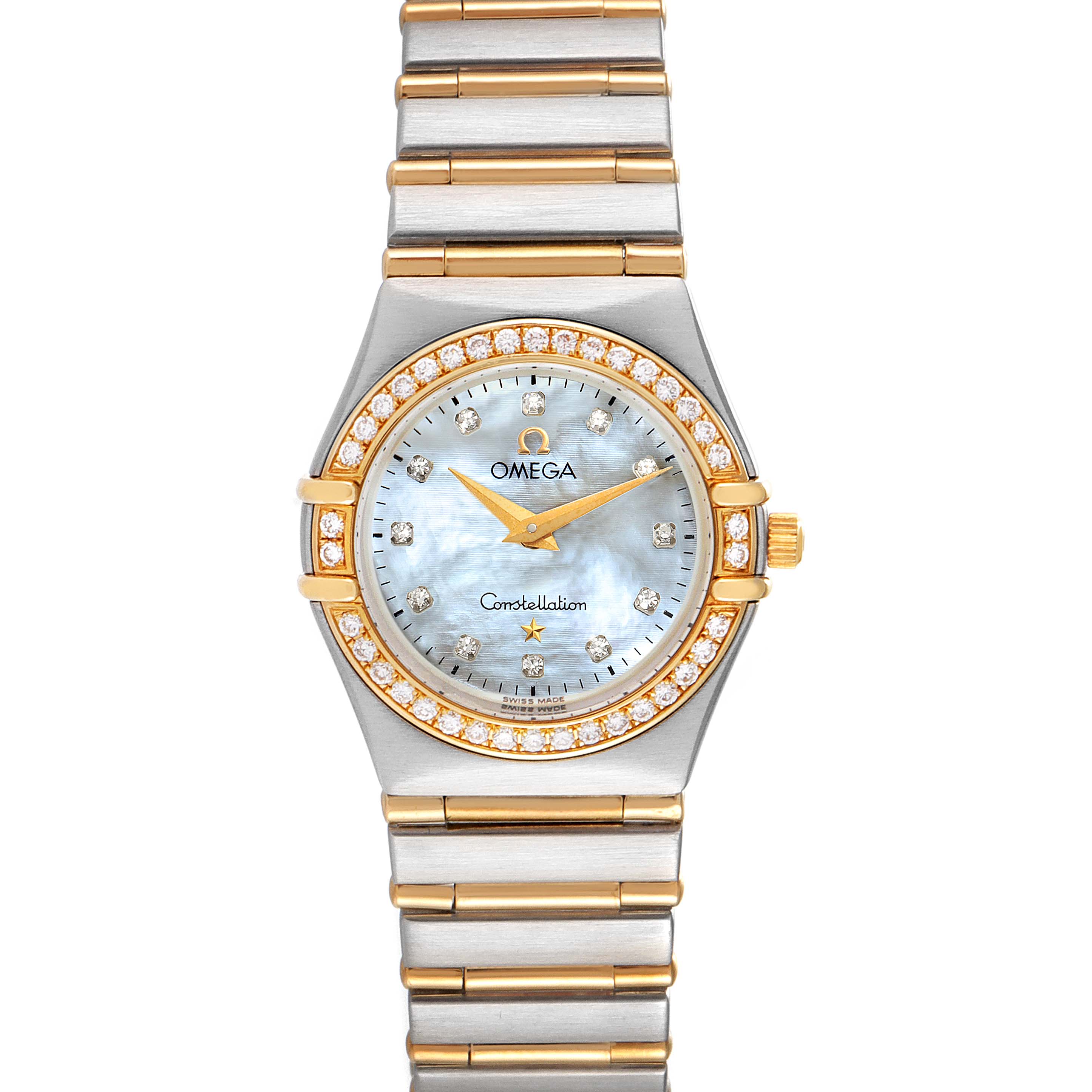 This image shows a front view of the Omega 1277.75.00 Women
s Steel and Gold (two tone) Mother of Pearl Dial 1277.75.00 Women
s Steel and Gold (two tone) Mother of Pearl Dial Constellation 95 Steel Yellow Gold MOP Diamond Ladies Watch 1277.75.00, highlighting its face and bracelet.