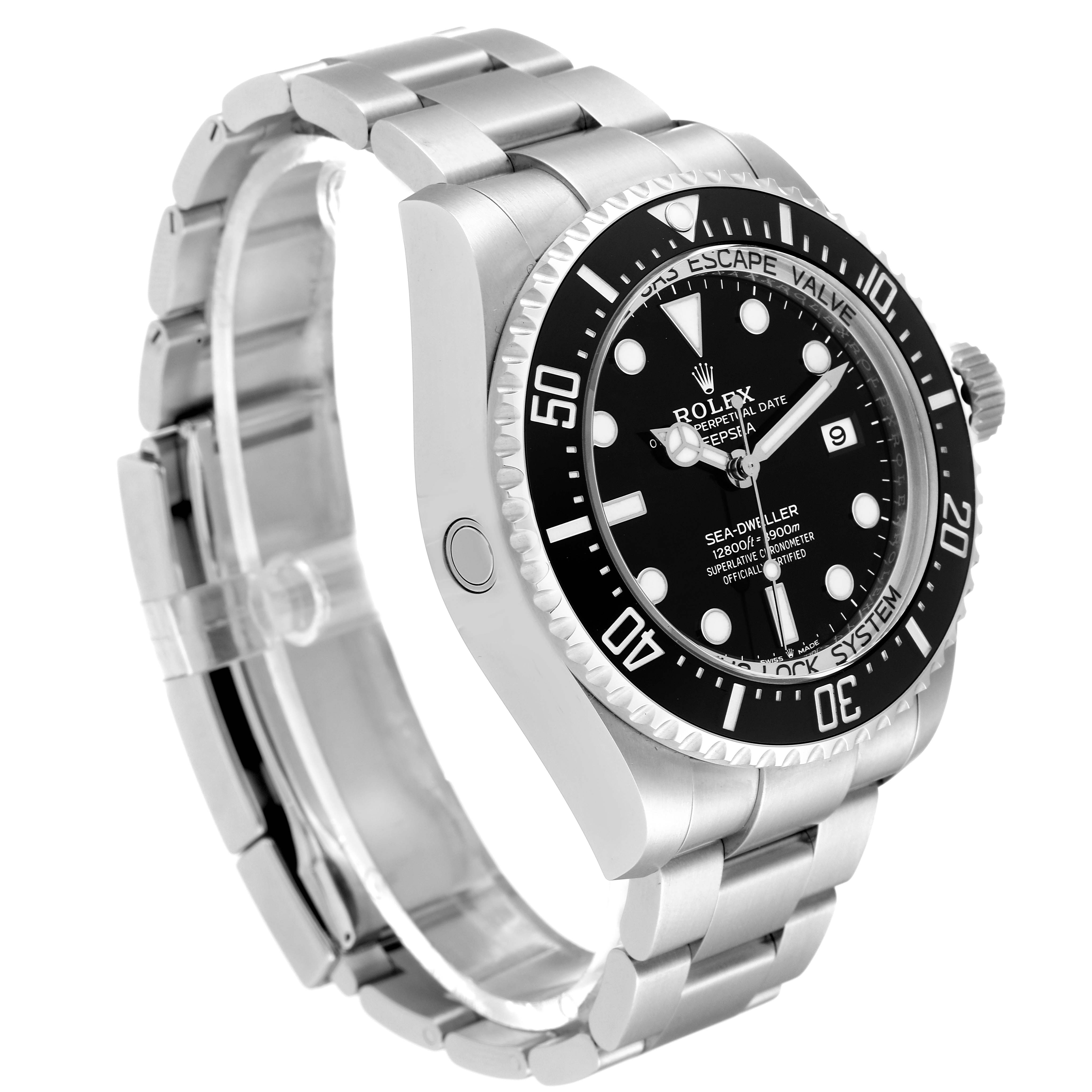 The image shows a Rolex Sea-Dweller 136660 Men
s Stainless Steel Black Dial 136660 Men
s Stainless Steel Black Dial watch at a slight angle, highlighting the face, bezel, crown, and bracelet.