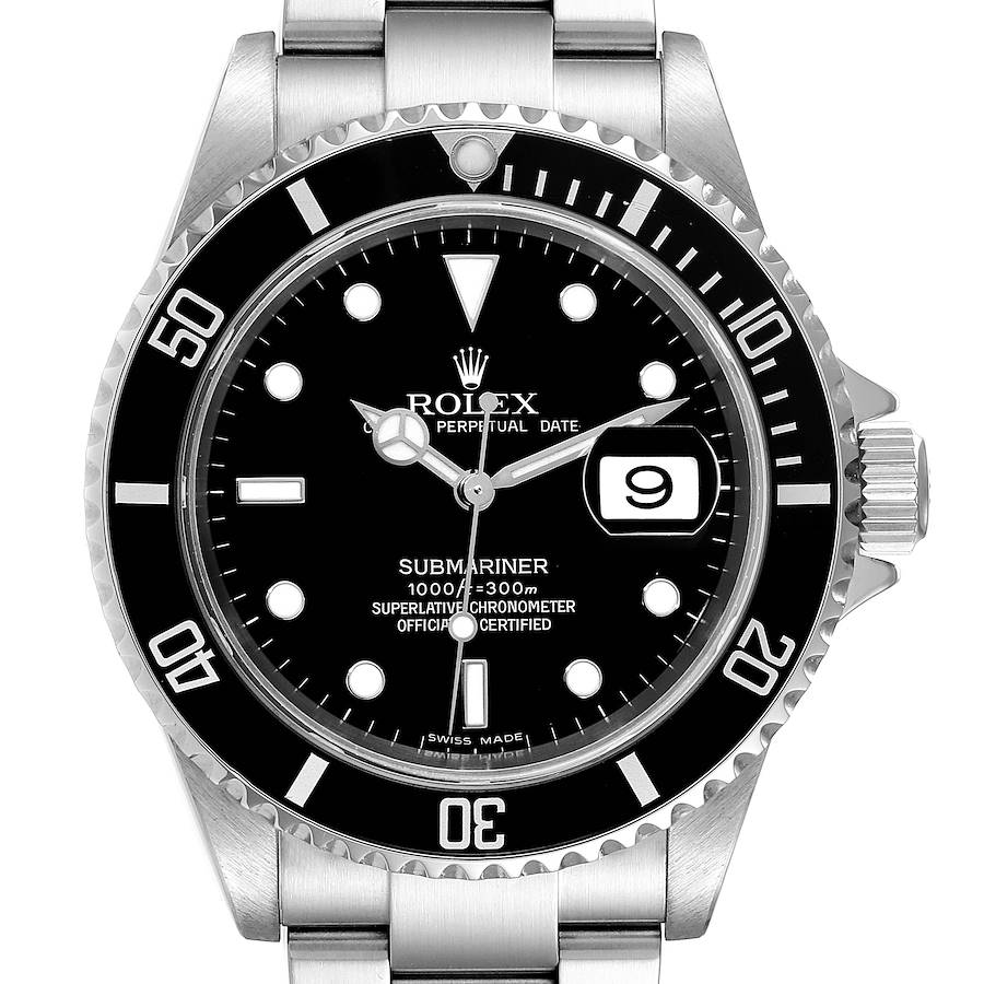 The image shows a front view of the Rolex Submariner watch, displaying the dial, hands, bezel, and part of the metal bracelet.