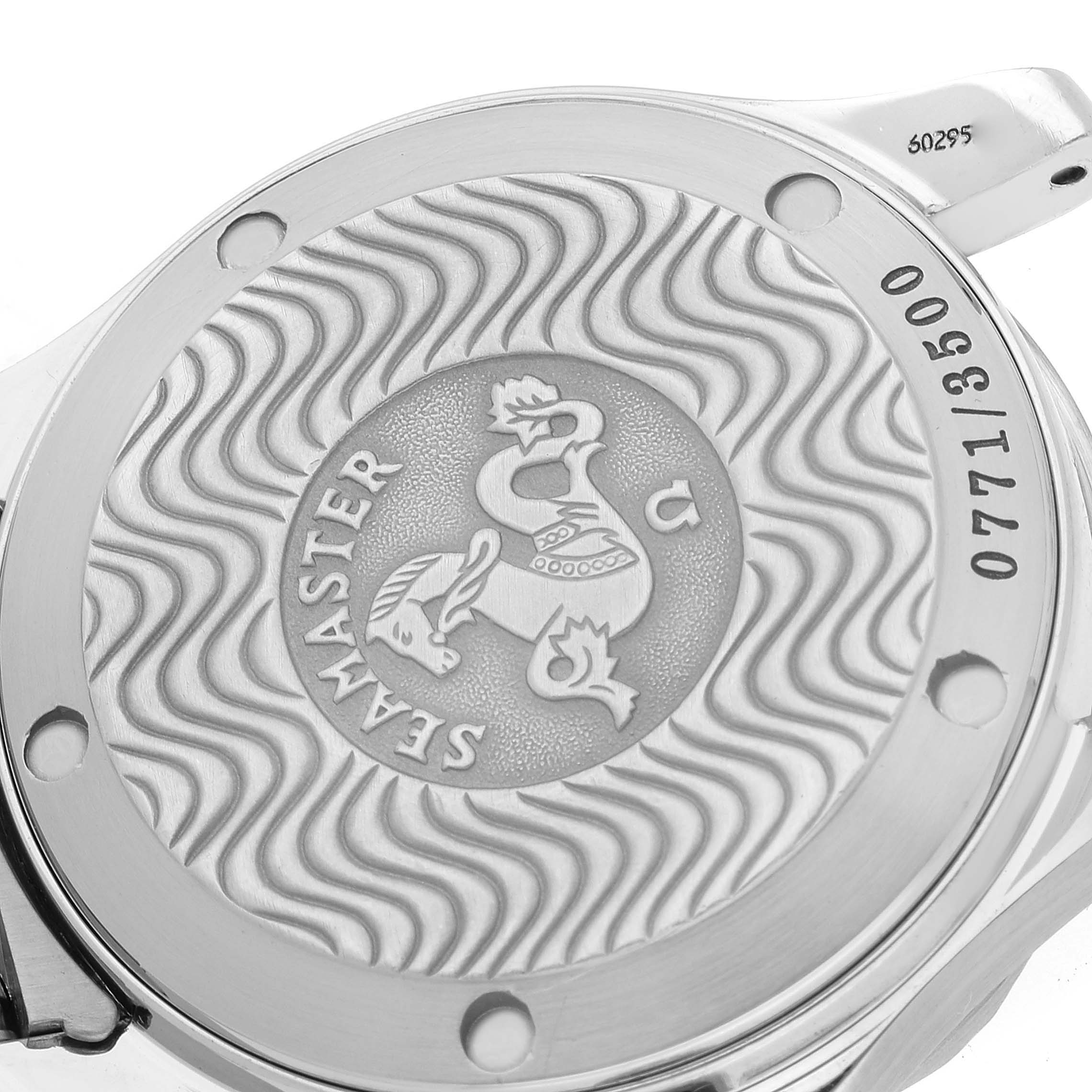 This image shows the case back of an Omega Seamaster 2554.80.00 Men
s Stainless Steel Blue Dial 2554.80.00 Men
s Stainless Steel Blue Dial watch with its engraved details.