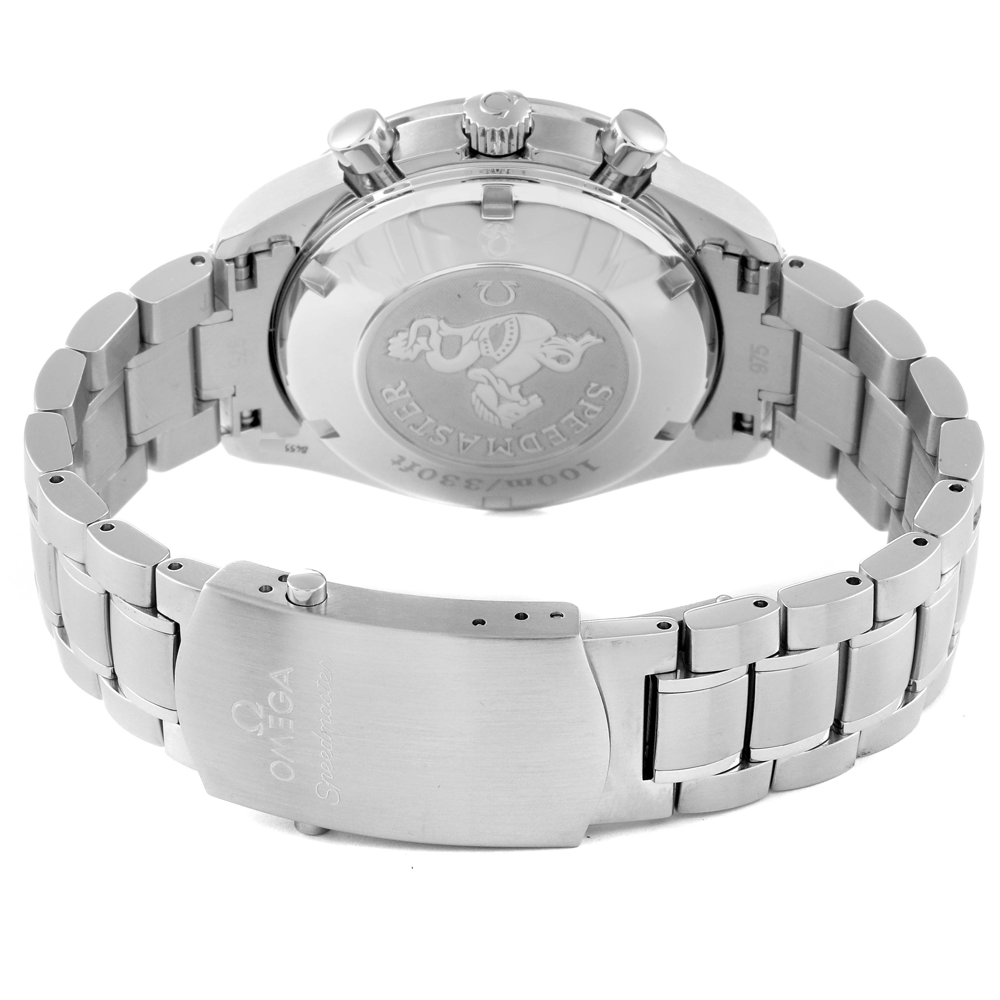 This image shows the back case and stainless steel bracelet of an Omega Speedmaster 3211.32.00 Men
s Stainless Steel Silver Dial 3211.32.00 Men
s Stainless Steel Silver Dial watch, including the clasp and pushers.