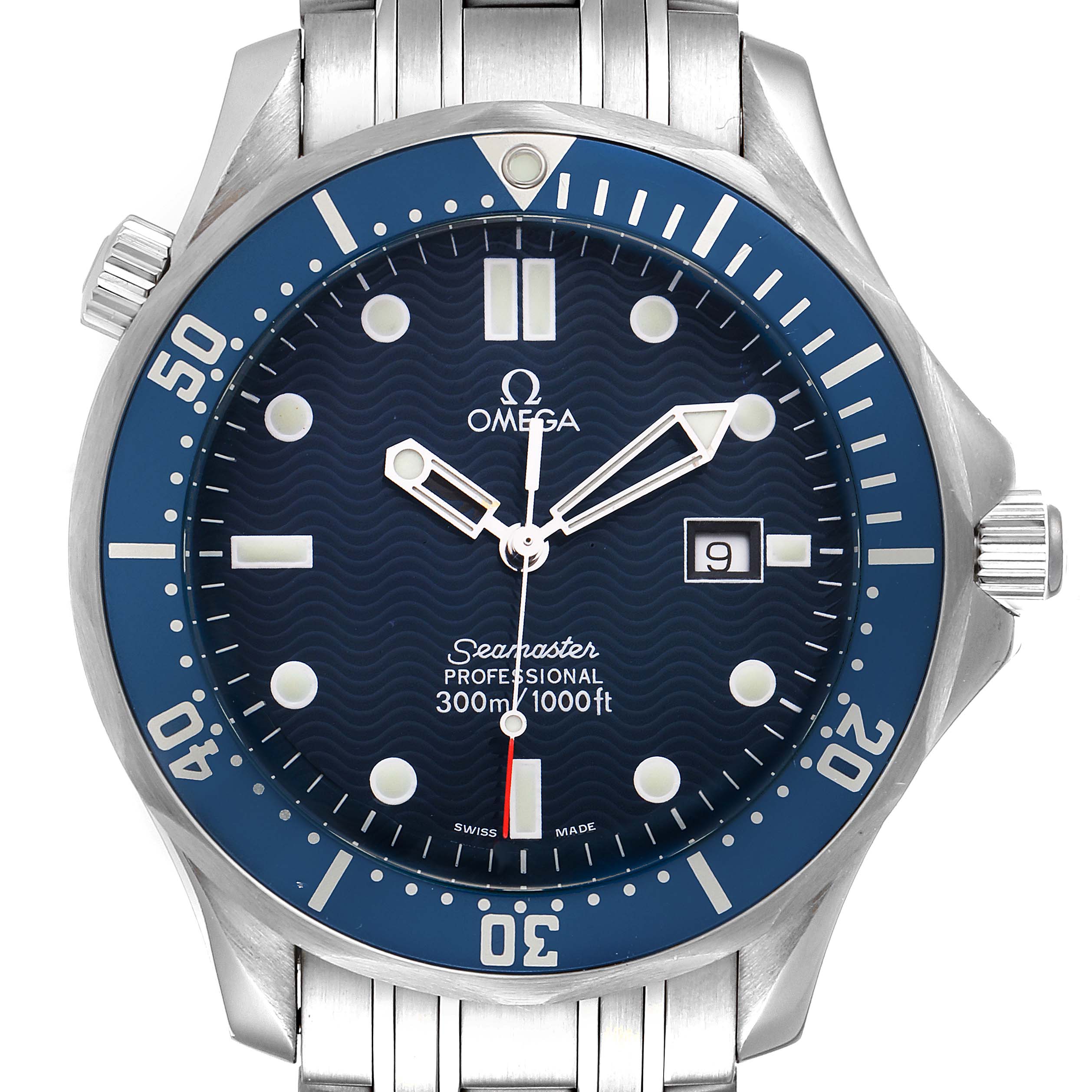 The Omega Seamaster 2541.80.00 Men's Stainless Steel Blue Dial 2541.80.00 Men's Stainless Steel Blue Dial watch is shown from the front, displaying its dial, bezel, hands, and partial bracelet.