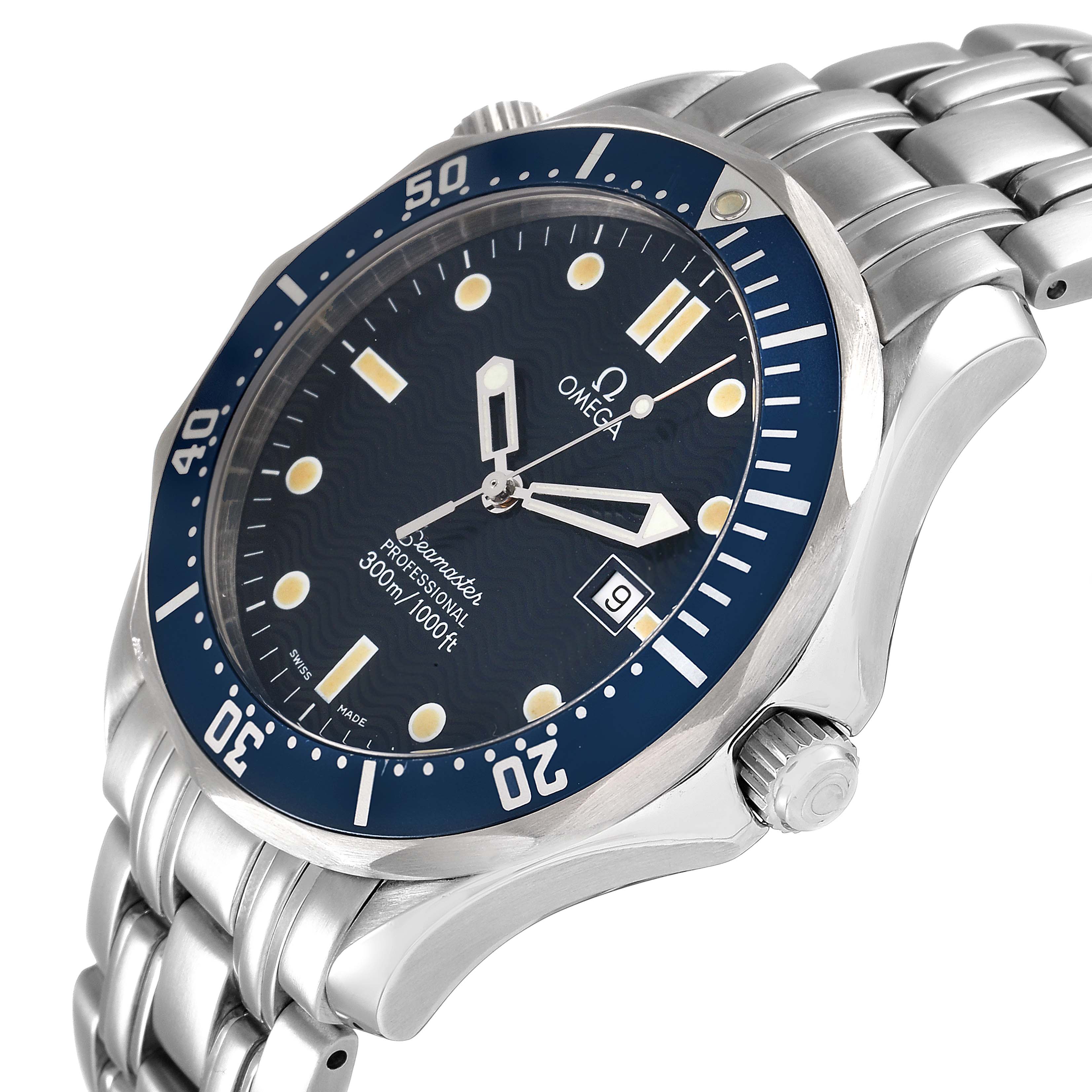 The image shows a side angle of an Omega Seamaster 2541.80.00 Men's Stainless Steel Blue Dial 2541.80.00 Men's Stainless Steel Blue Dial watch, highlighting the dial, bezel, bracelet, and crown.