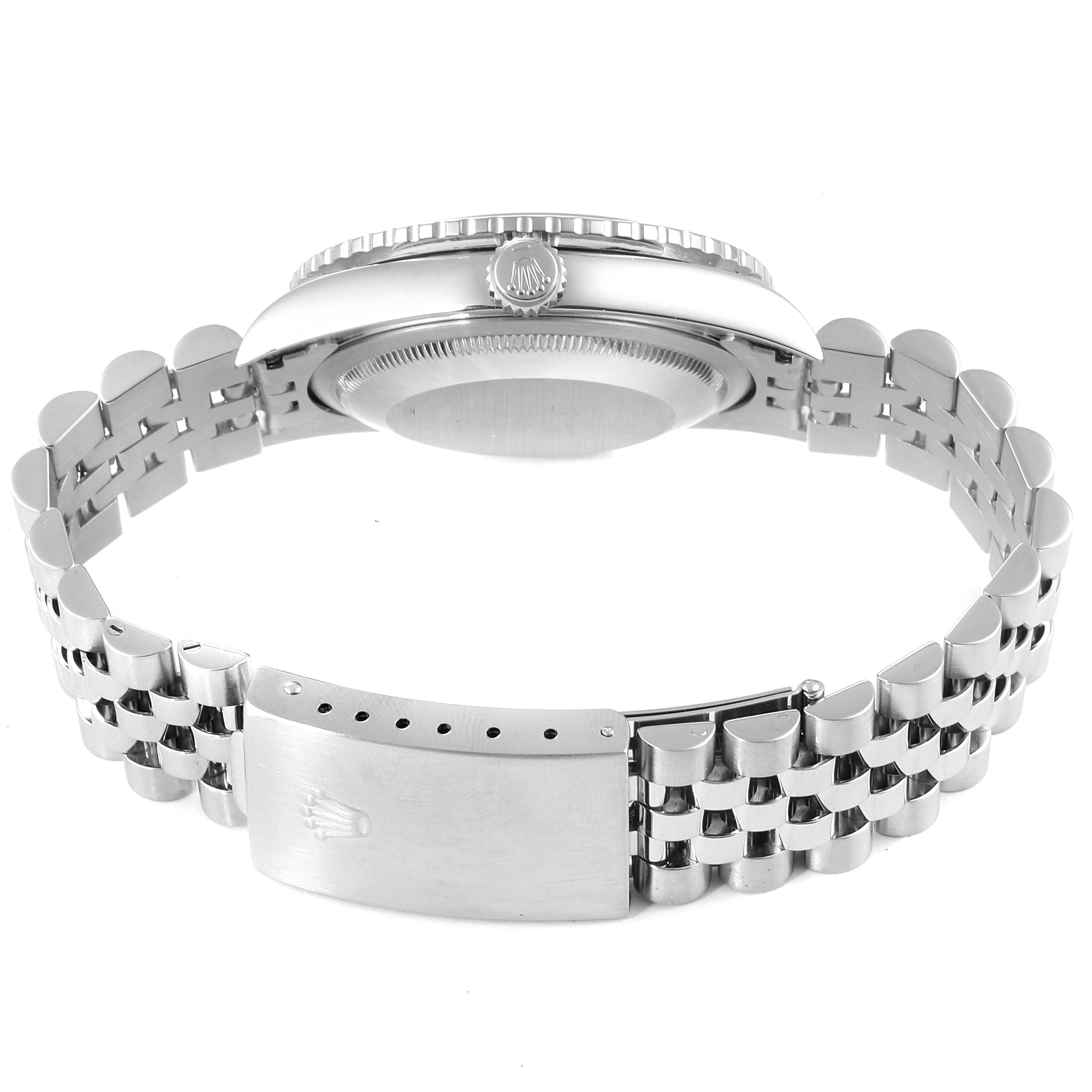 This image shows the side and back view of the Rolex Turn-o-Graph 16264 Men
s Stainless Steel White Dial 16264 Men
s Stainless Steel White Dial watch, highlighting the case, crown, and bracelet.