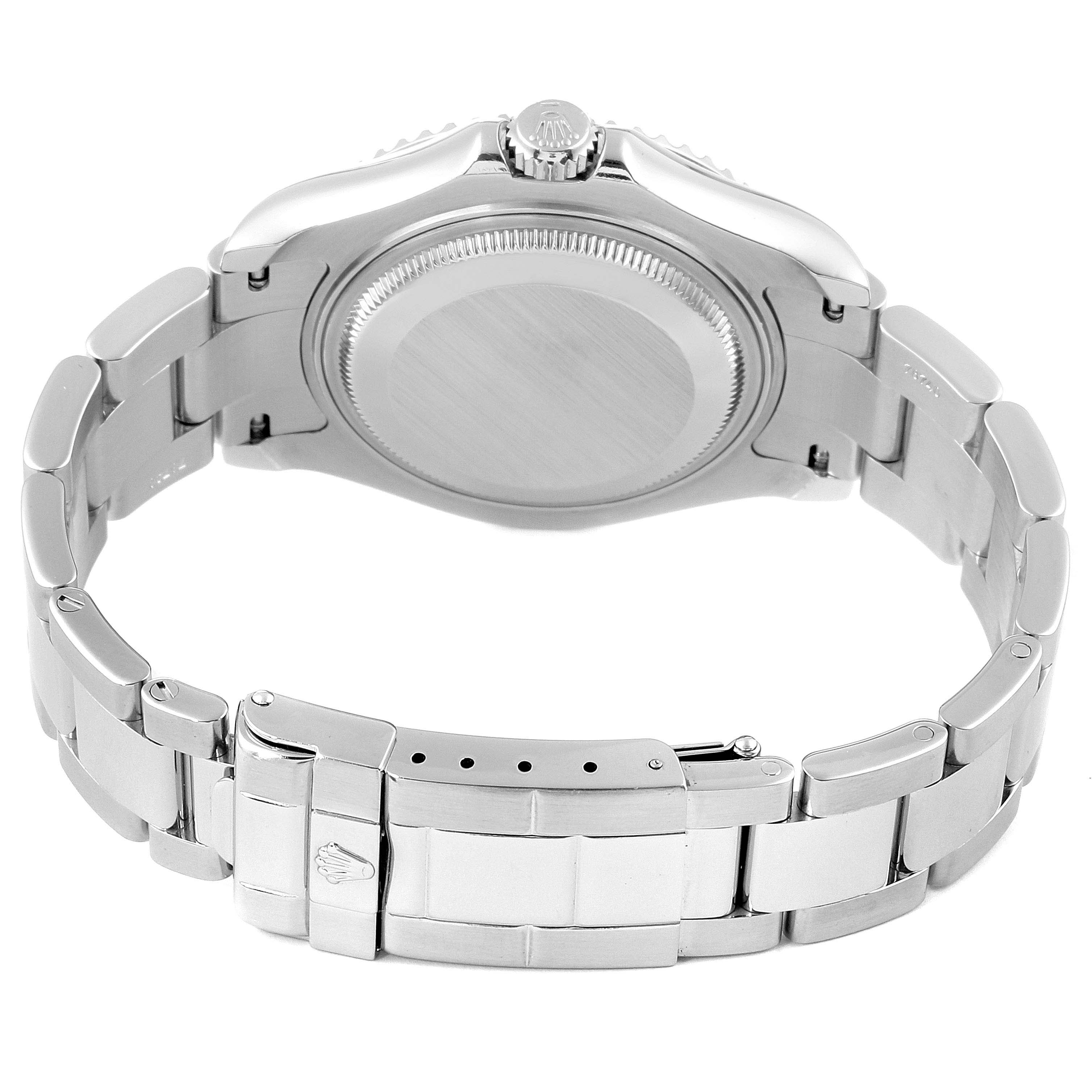 The image shows the back view of a Rolex Yacht-Master 168622 Men
s Stainless Steel Silver Dial 168622 Men
s Stainless Steel Silver Dial watch, highlighting the bracelet, clasp, and case back.