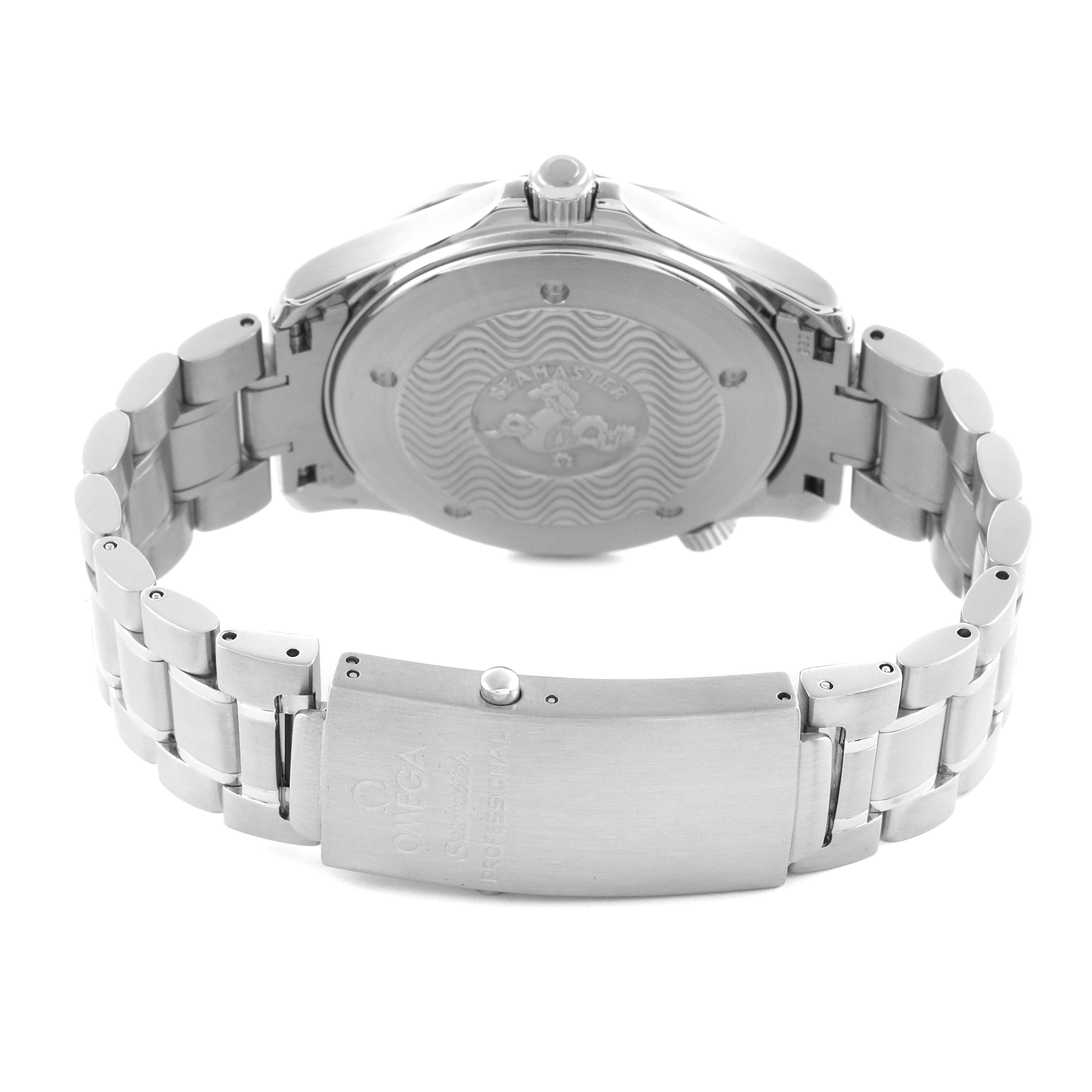 The image shows the back case and bracelet of the Omega Seamaster 2255.80.00 Men
s Stainless Steel Blue Dial 2255.80.00 Men
s Stainless Steel Blue Dial, highlighting the clasp and engraved case back.