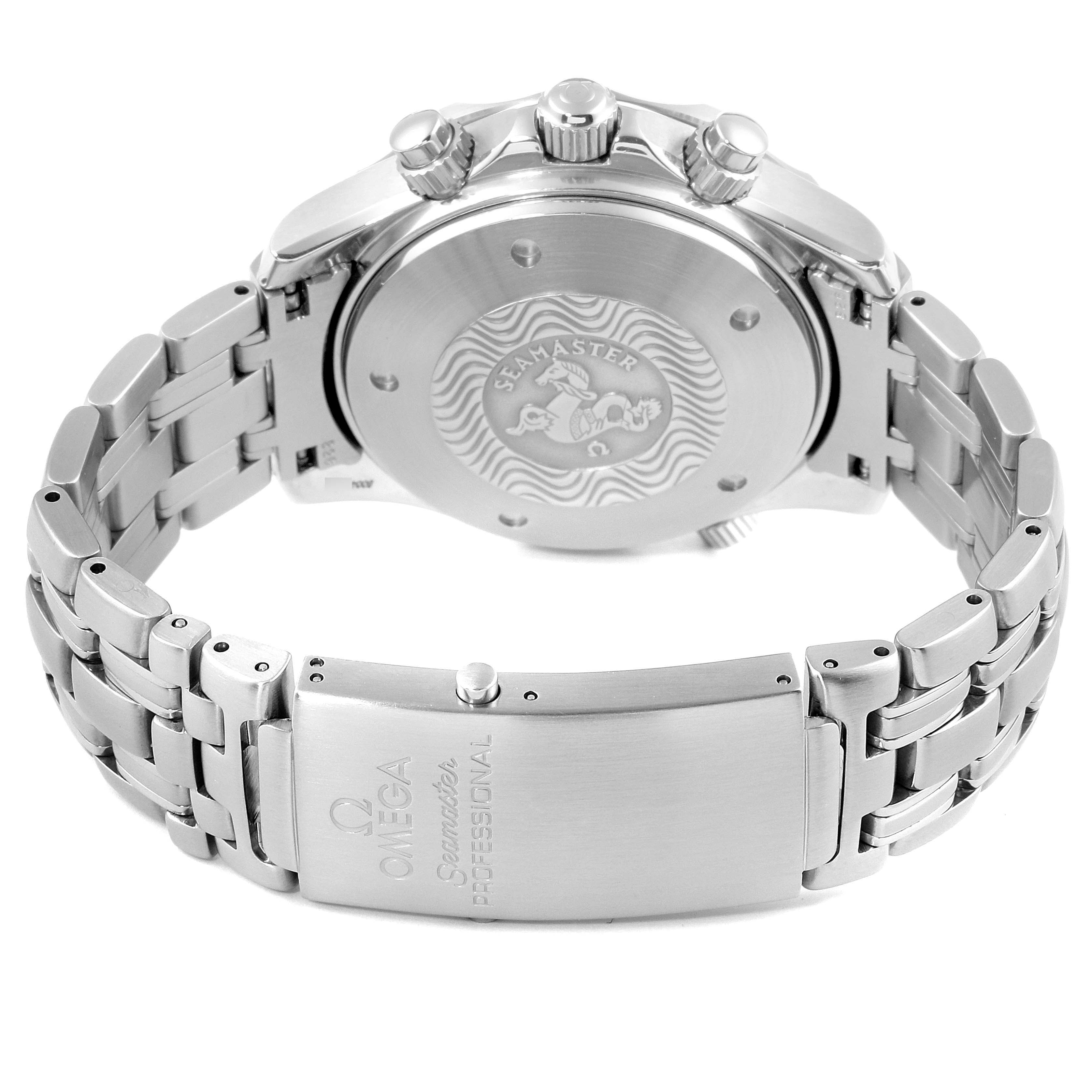 The image shows the back case and bracelet of the Omega Seamaster 2598.80.00 Men
s Stainless Steel Blue Dial 2598.80.00 Men
s Stainless Steel Blue Dial watch, highlighting the clasp and caseback details.