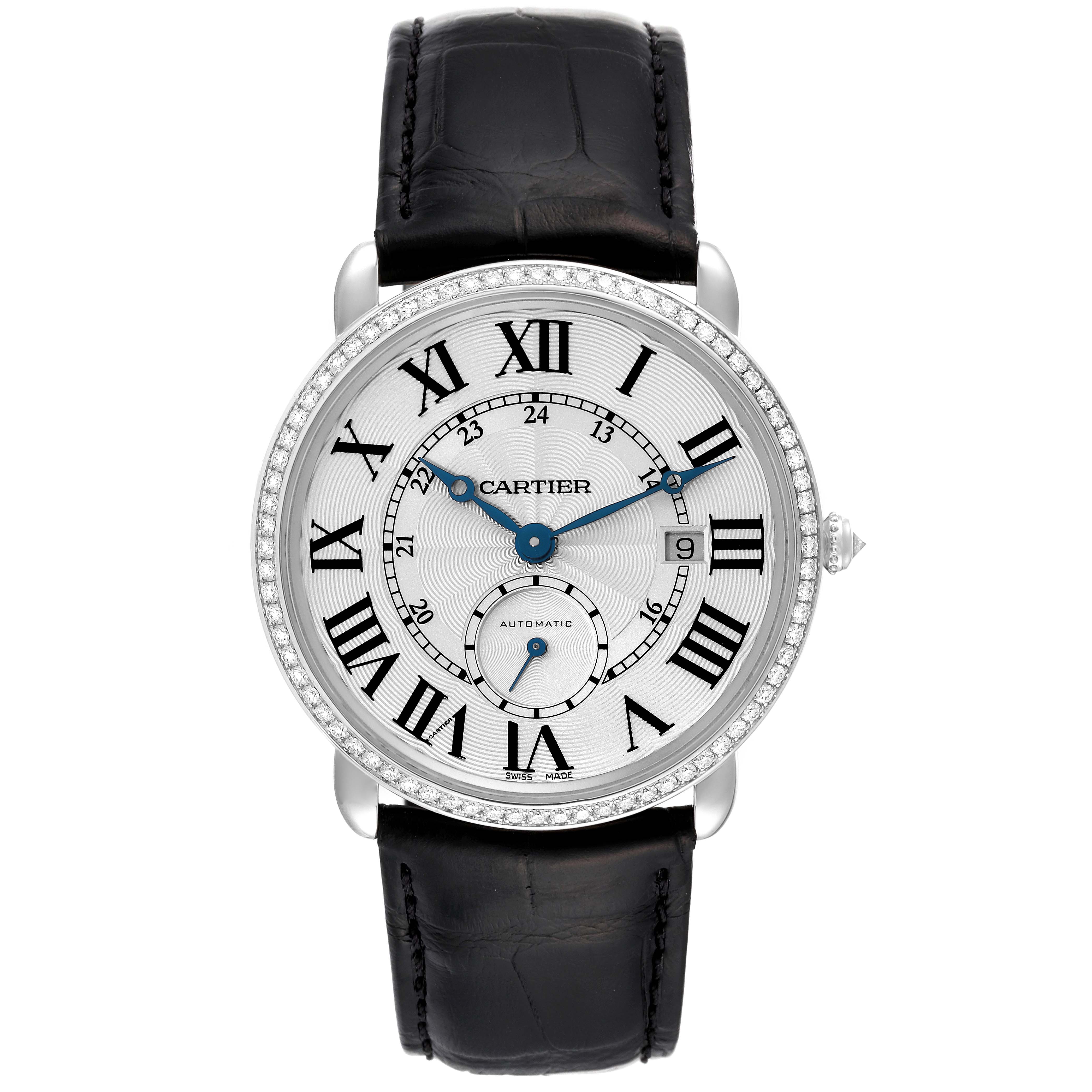 This image shows a front view of the Cartier Ronde WR007018 Men's White Gold Silver Dial WR007018 Men's White Gold Silver Dial model watch, displaying its dial, hands, and leather strap.