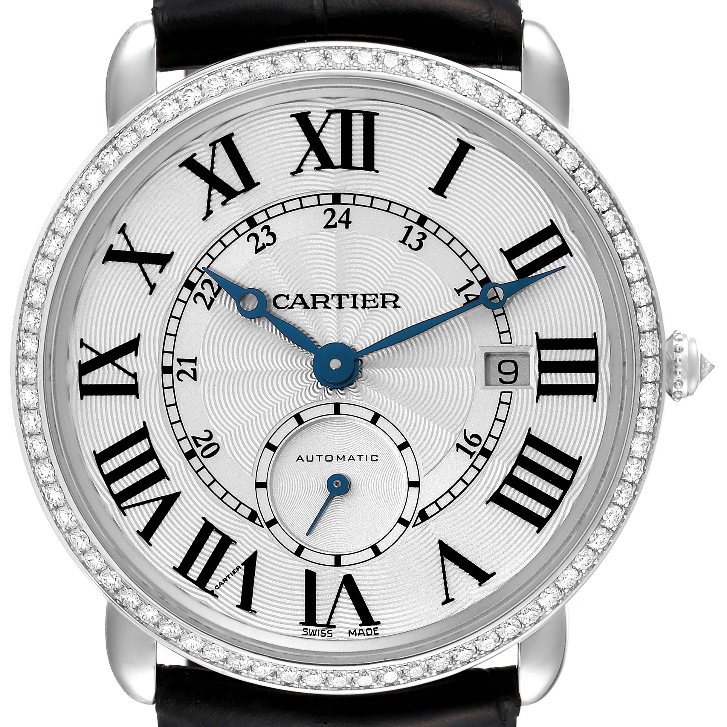 This image shows a front view of the Cartier Ronde WR007018 Men's White Gold Silver Dial WR007018 Men's White Gold Silver Dial watch, featuring a diamond-studded bezel and Roman numeral dial.