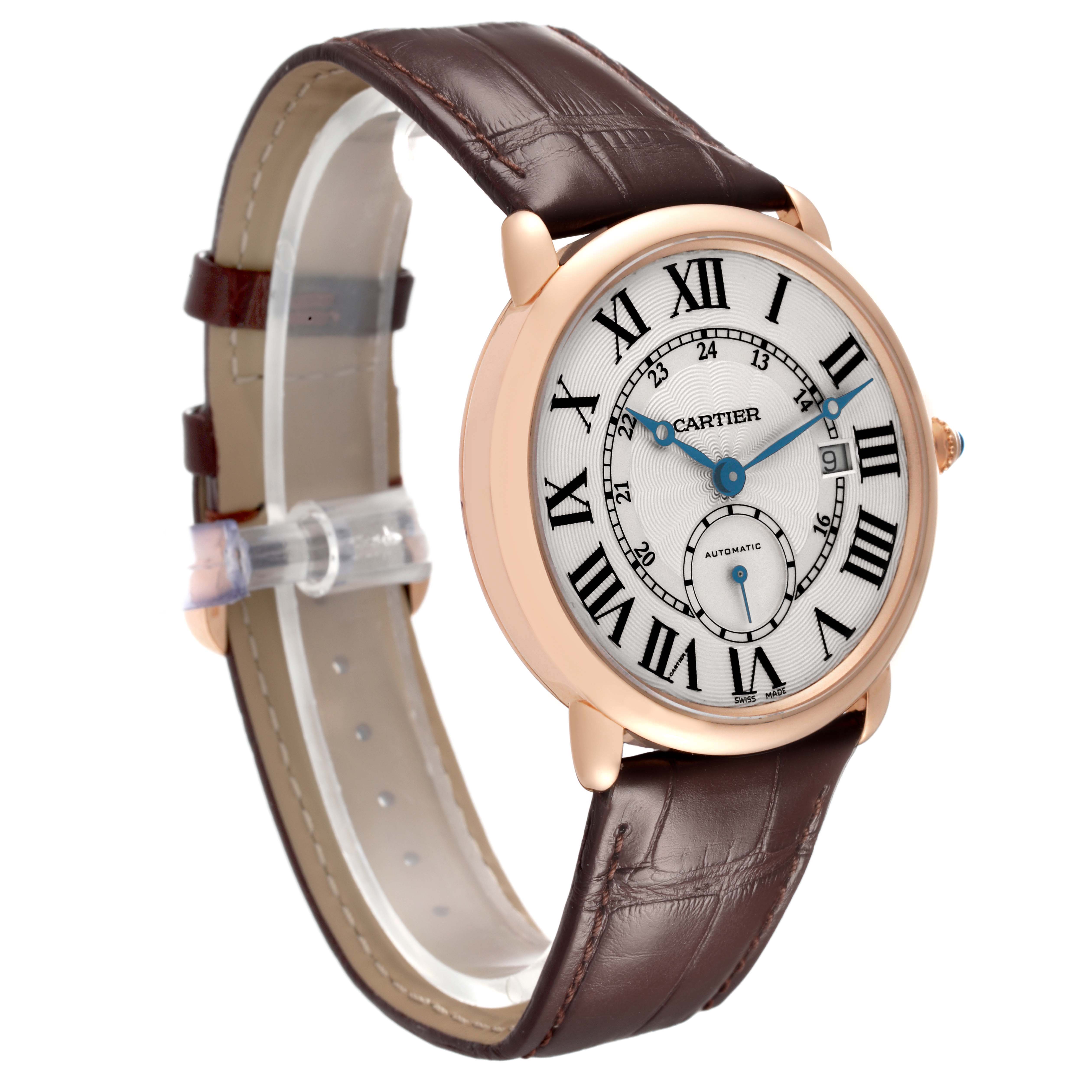 The Cartier Ronde W6801005 Men's Rose Gold Silver Dial watch is shown from a three-quarter angle, featuring its face, dial, case, and leather strap.
