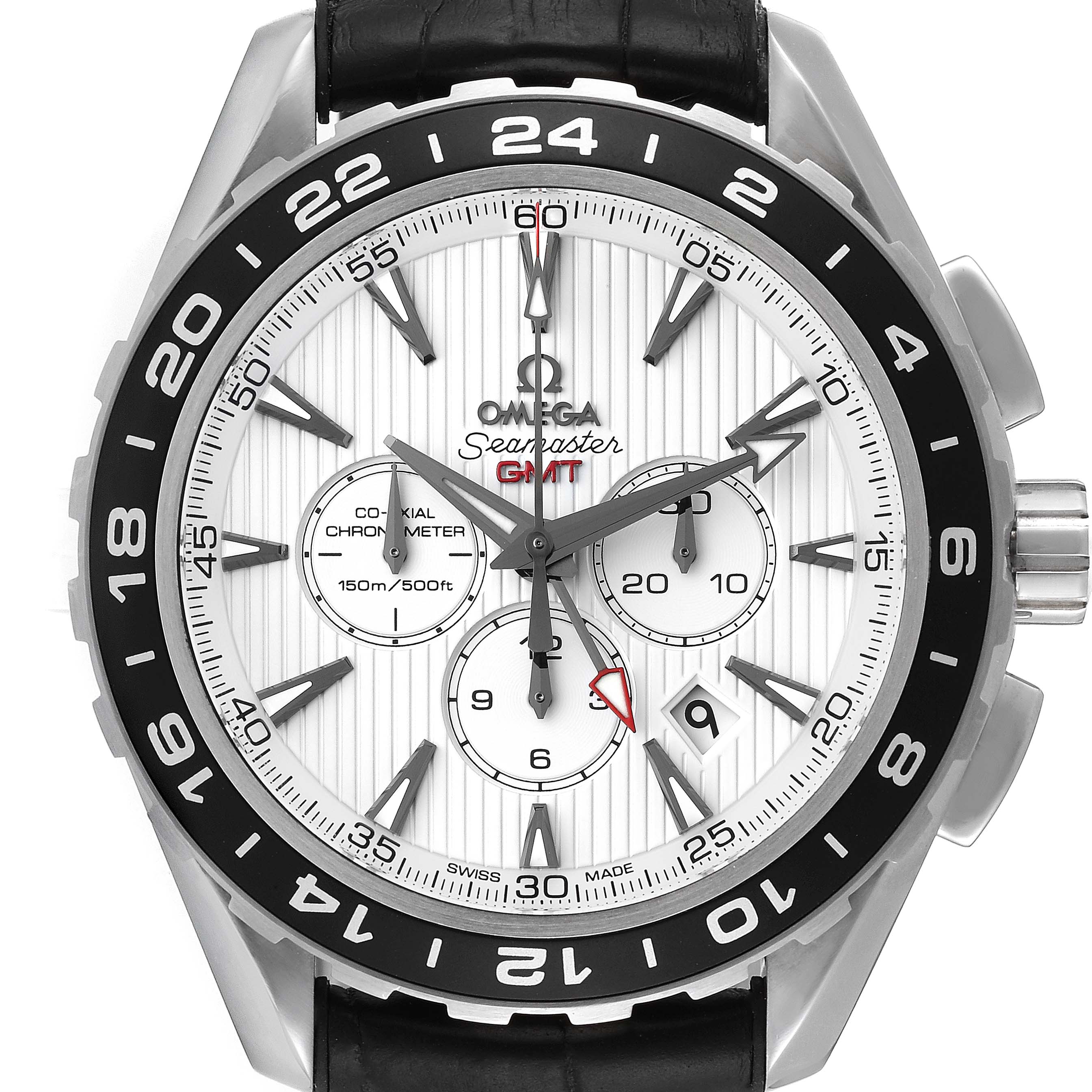 This image shows the front face of the Omega Aqua Terra 231.13.44.52.04.001 Men
s Stainless Steel White Dial 231.13.44.52.04.001 Men
s Stainless Steel White Dial watch model, highlighting its dial, bezel, and crown.