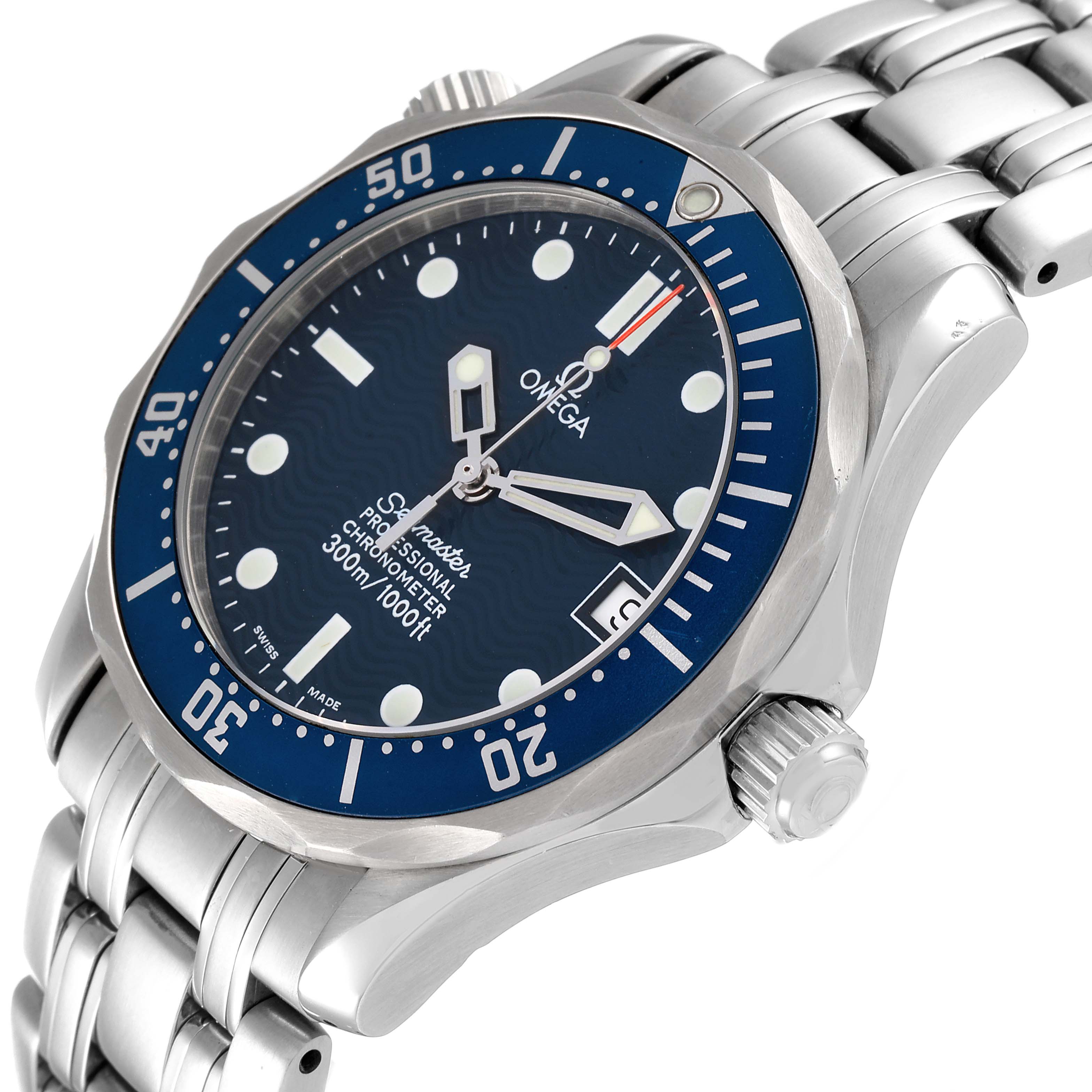 This Omega Seamaster 2551.80.00 Men's Stainless Steel Blue Dial 2551.80.00 Men's Stainless Steel Blue Dial model watch is shown from the front-right angle, highlighting the dial, bezel, crown, and bracelet.
