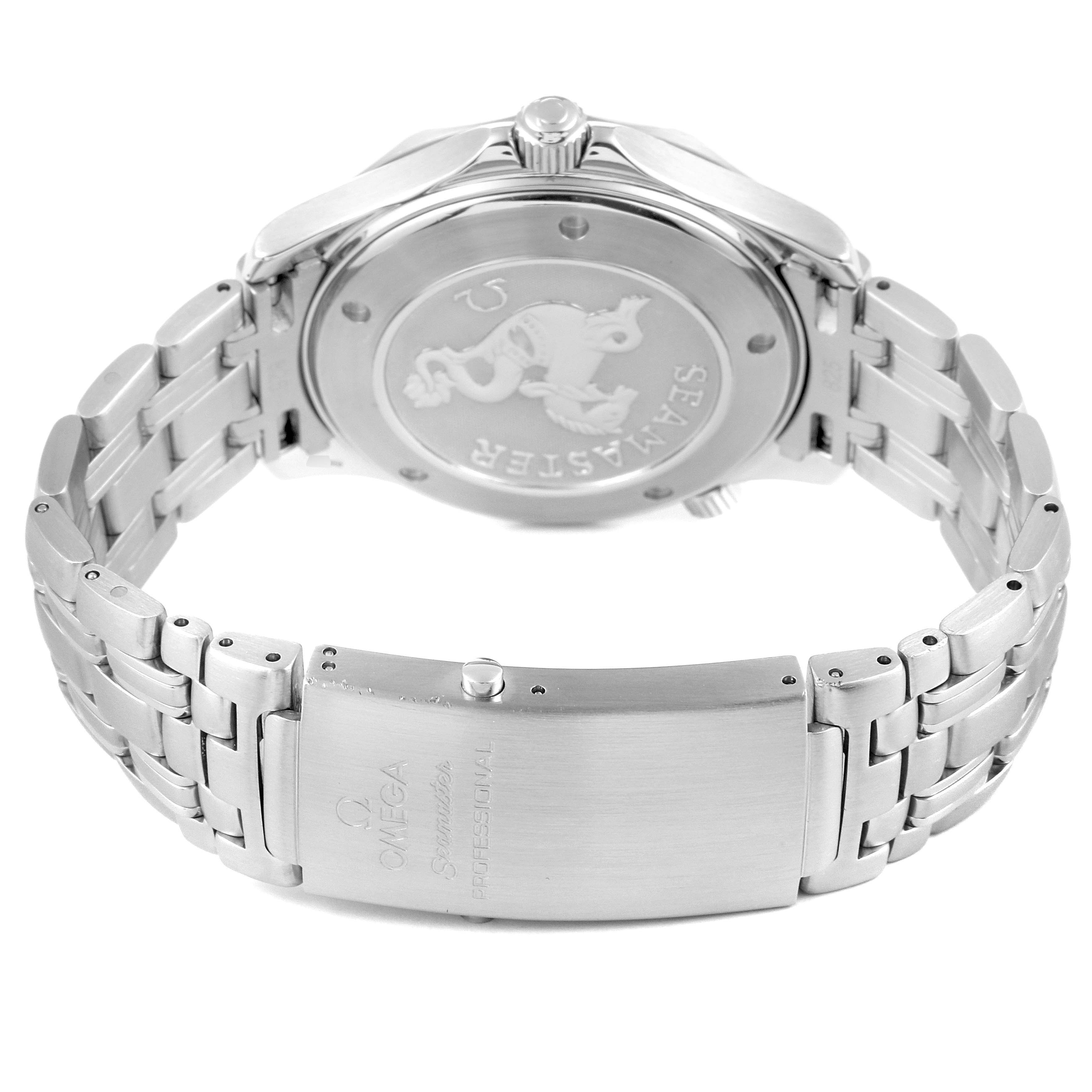 This image shows the back case and bracelet of an Omega Seamaster 2221.80.00 Men
s Stainless Steel Blue Dial 2221.80.00 Men
s Stainless Steel Blue Dial watch, highlighting the engraved case back and clasp.