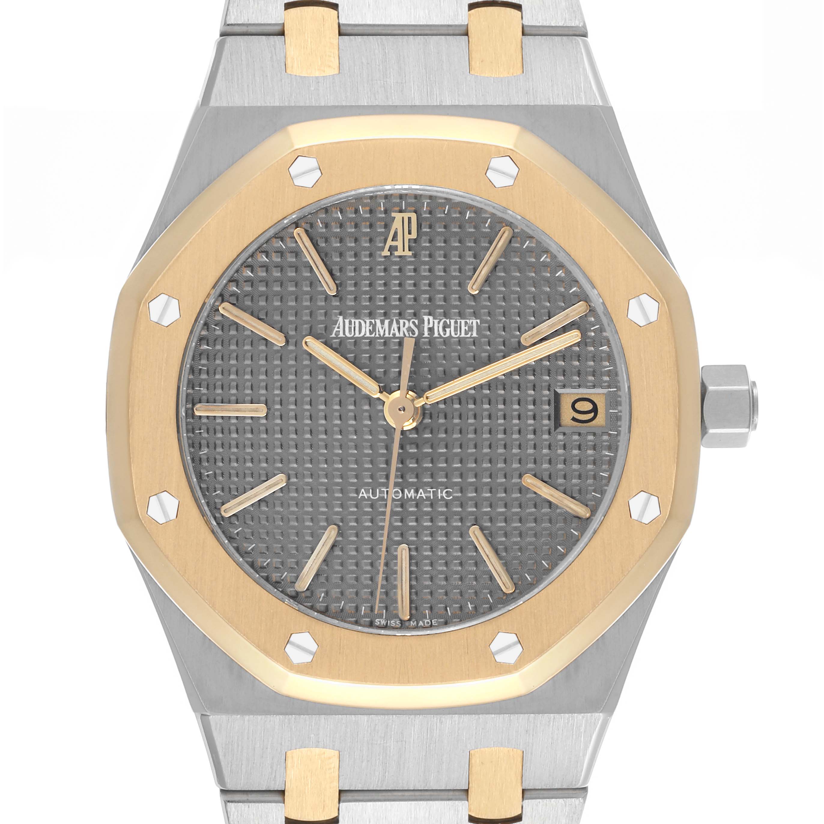 The Audemars Piguet Royal Oak 14790SA.OO.0789SA.01 Men's Steel and Gold (two tone) Grey Dial 14790SA.OO.0789SA.01 Men's Steel and Gold (two tone) Grey Dial watch is shown from the front, highlighting the dial, bezel, crown, and bracelet links.