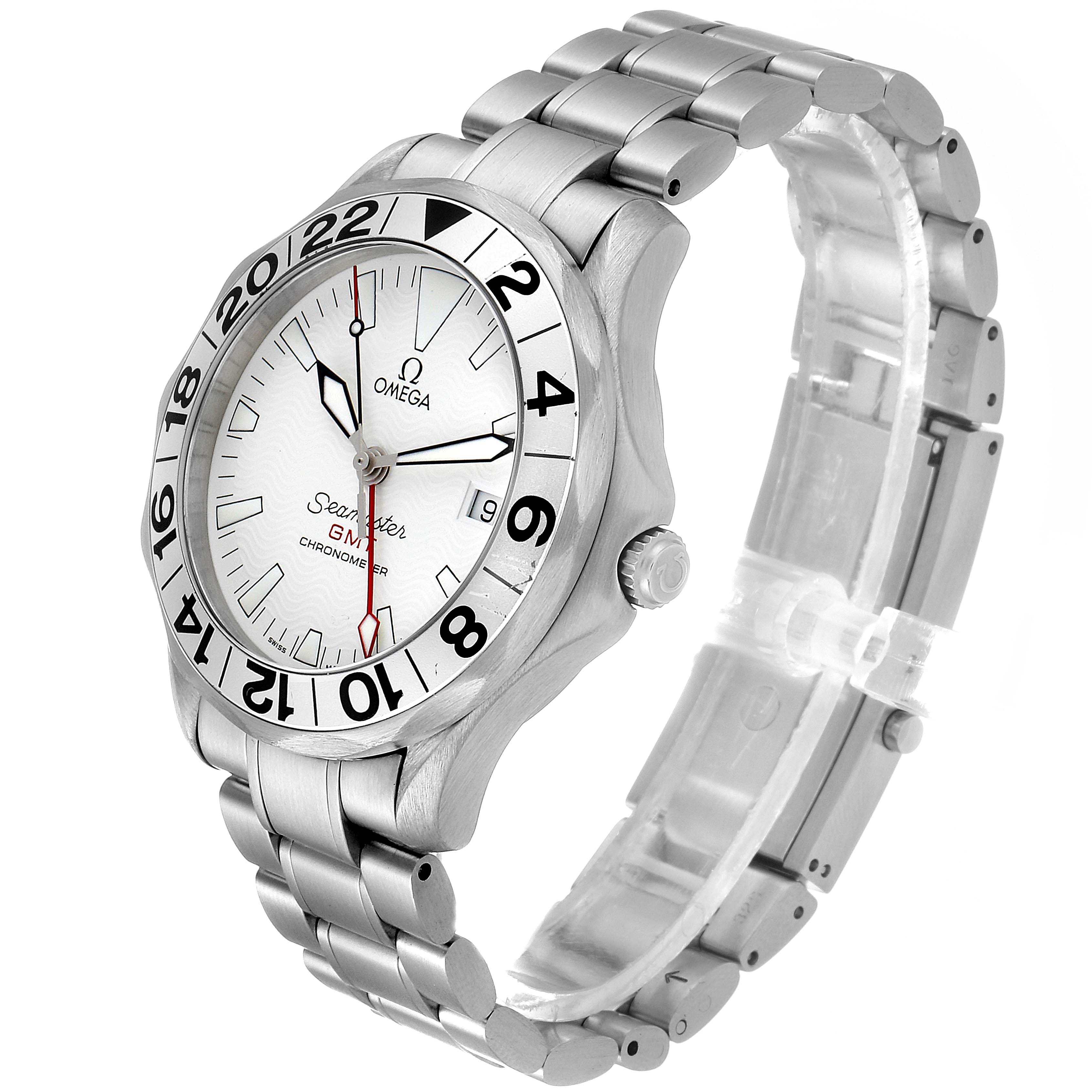 The image shows an angled view of the Omega Seamaster 2538.20.00 Men's Stainless Steel White Dial 2538.20.00 Men's Stainless Steel White Dial watch, highlighting the face, bezel, crown, and metal bracelet.