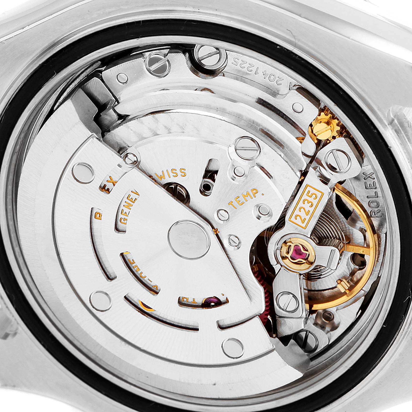 This image shows a close-up view of the Yacht-Master Rolex watch
s movement and internal mechanism.