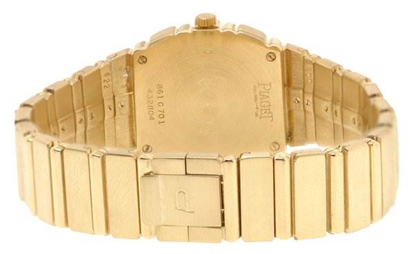 The image shows the back view of a Ladies 18k Gold Diamonds Polo 861c701 watch by Piaget 861C701 Women
s Yellow Gold Champagne Dial 861C701 Women
s Yellow Gold Champagne Dial.
