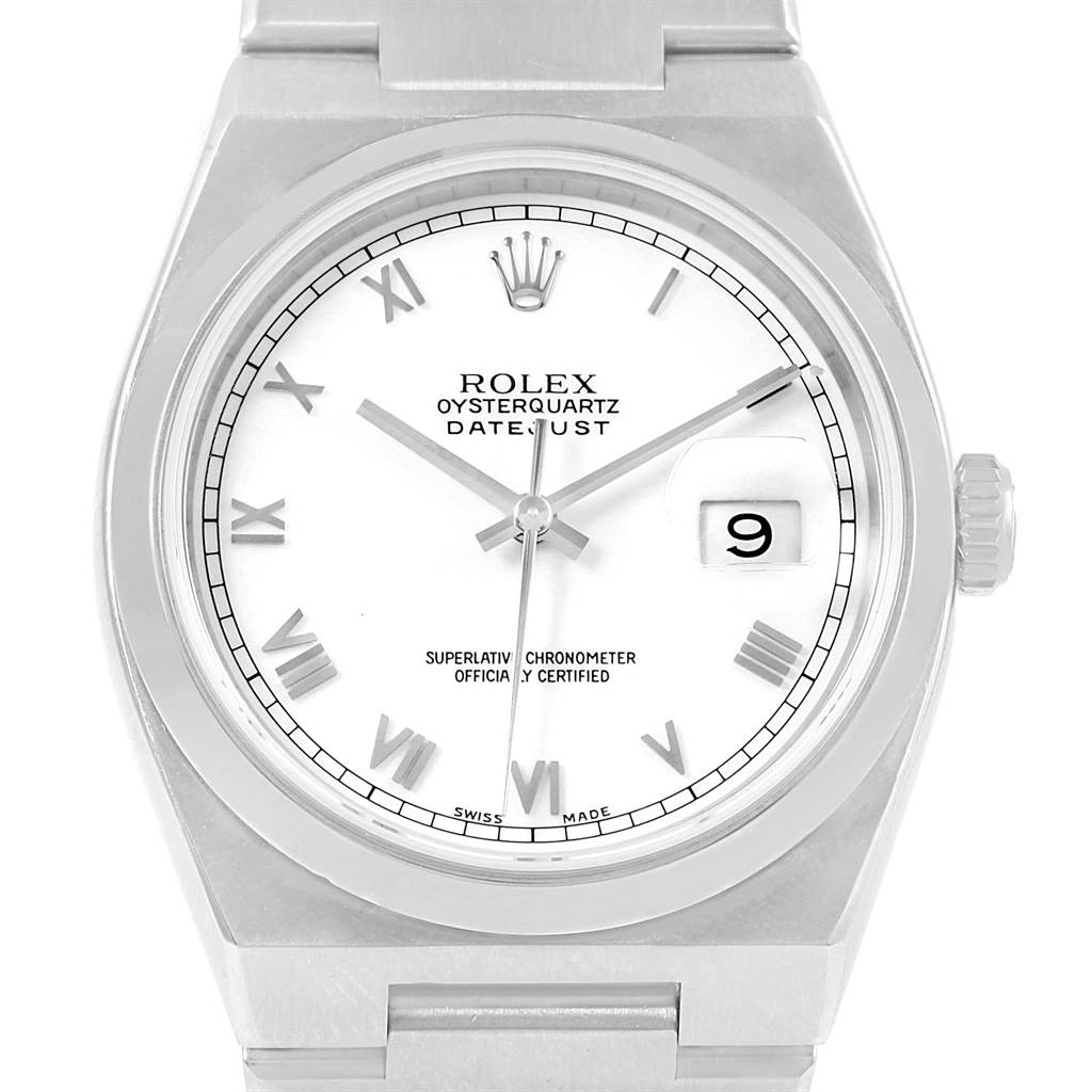 The image shows a Rolex Oysterquartz 17000 Men's Stainless Steel White Dial 17000 Men's Stainless Steel White Dial Datejust watch from the front, highlighting the dial, hands, crown, and date window.