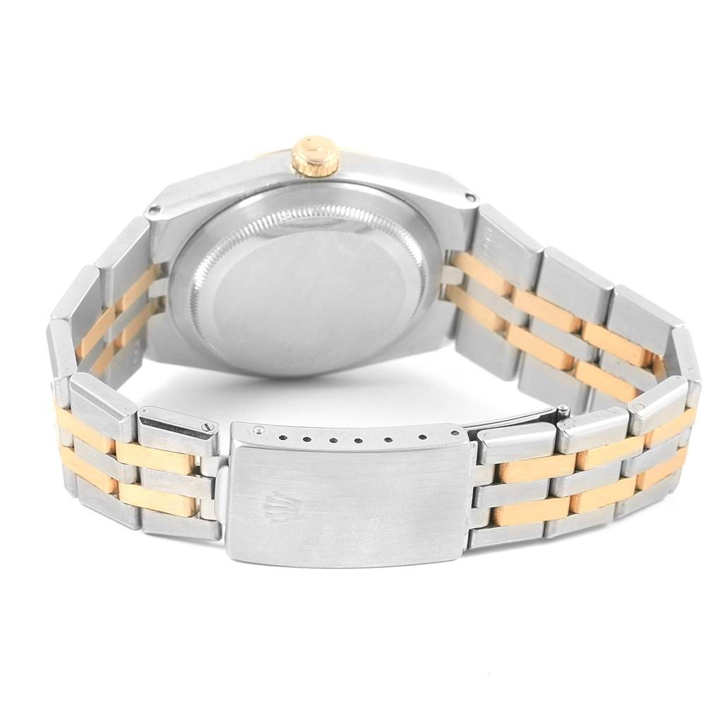 This image shows the back case and bracelet of a Rolex Oysterquartz 17013 Men
s Stainless Steel Champagne Dial 17013 Men
s Stainless Steel Champagne Dial watch.