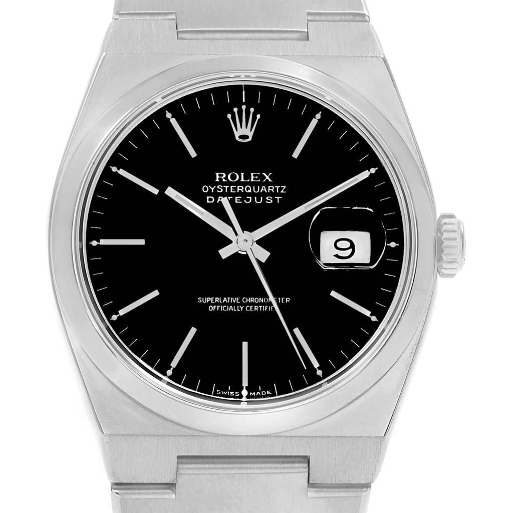This image shows a frontal view of a Rolex Oysterquartz 17000 Men's Stainless Steel Black Dial 17000 Men's Stainless Steel Black Dial Datejust watch, highlighting its black dial, hour markers, and date window.