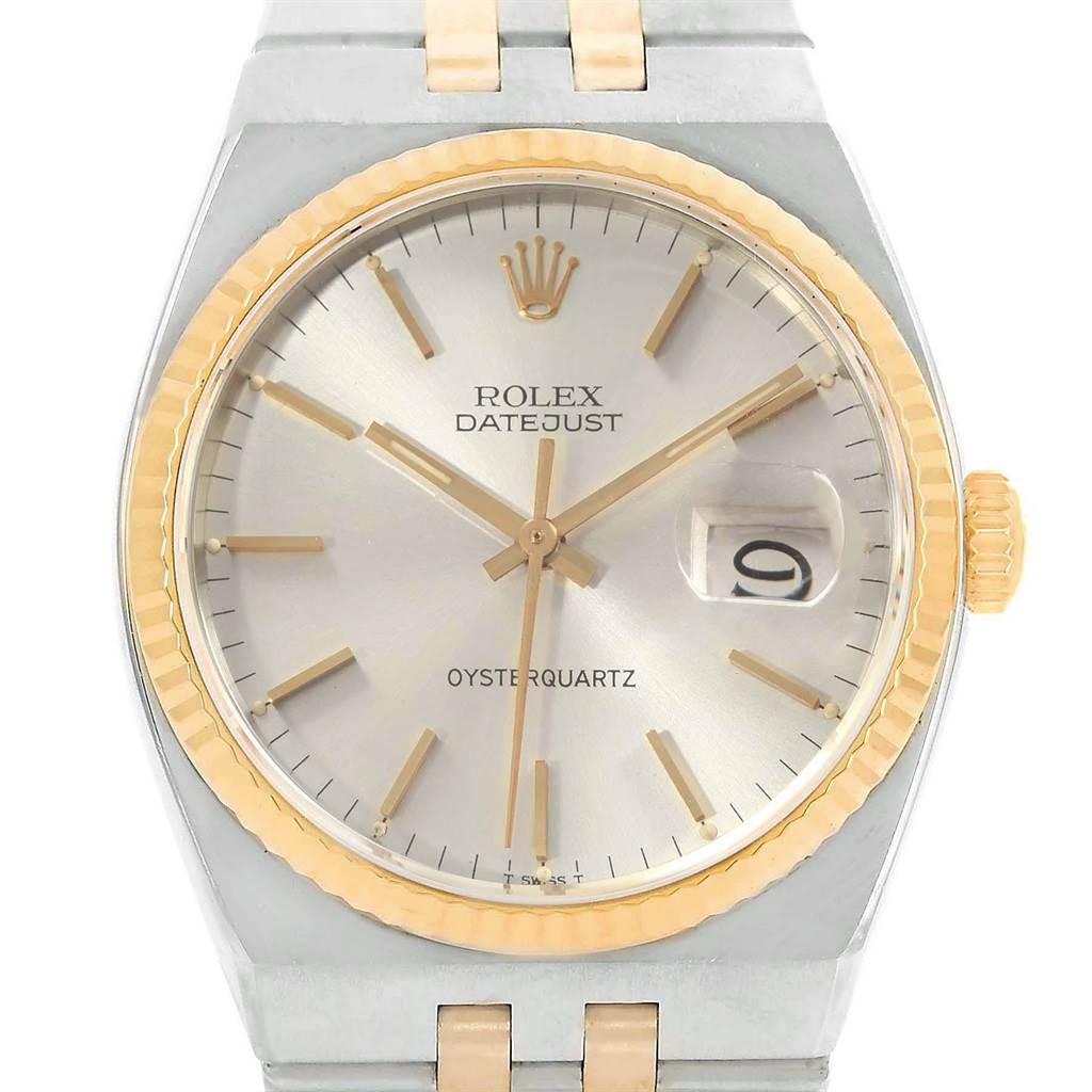 This image shows a front view of the Rolex Oysterquartz 17013 Men's Stainless Steel Silver Dial 17013 Men's Stainless Steel Silver Dial Datejust watch, highlighting its dial, bezel, and part of its bracelet.