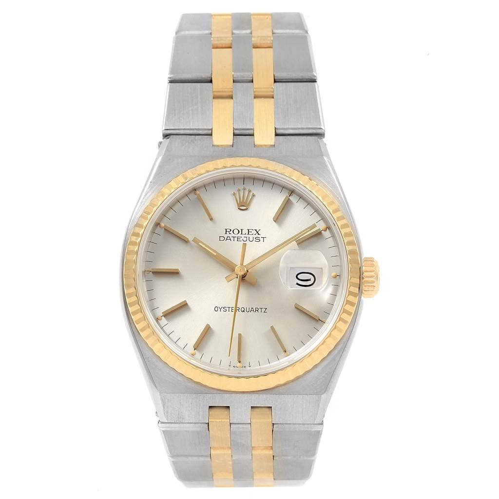 The image shows a front view of a Rolex Oysterquartz 17013 Men
s Stainless Steel Silver Dial 17013 Men
s Stainless Steel Silver Dial watch, highlighting its dial, bezel, hands, and two-tone bracelet.